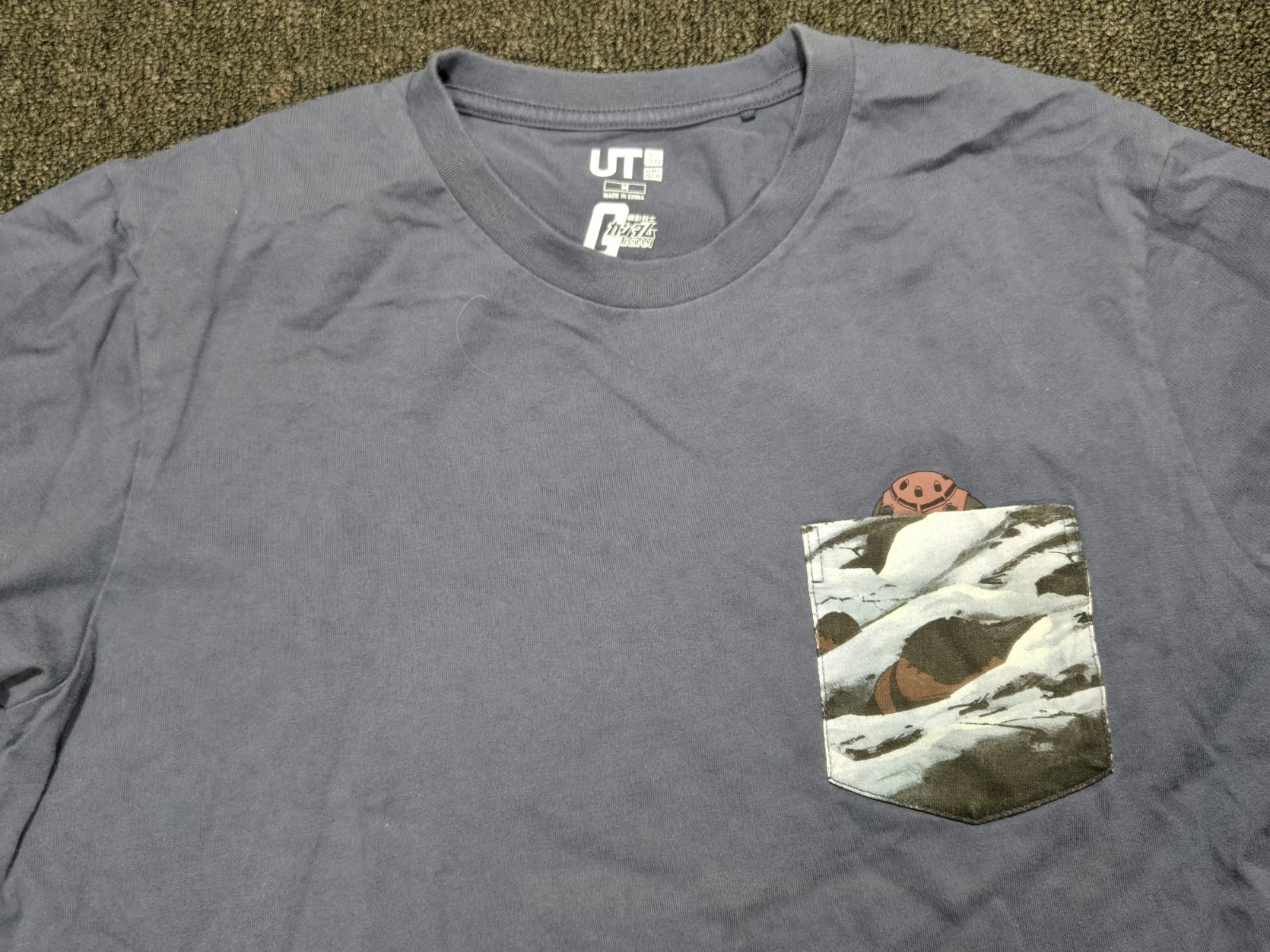 Uniqlo UT Gundam 40th Anniversary Pocket Short Sleeve Blue T-Shirt Men’s Medium