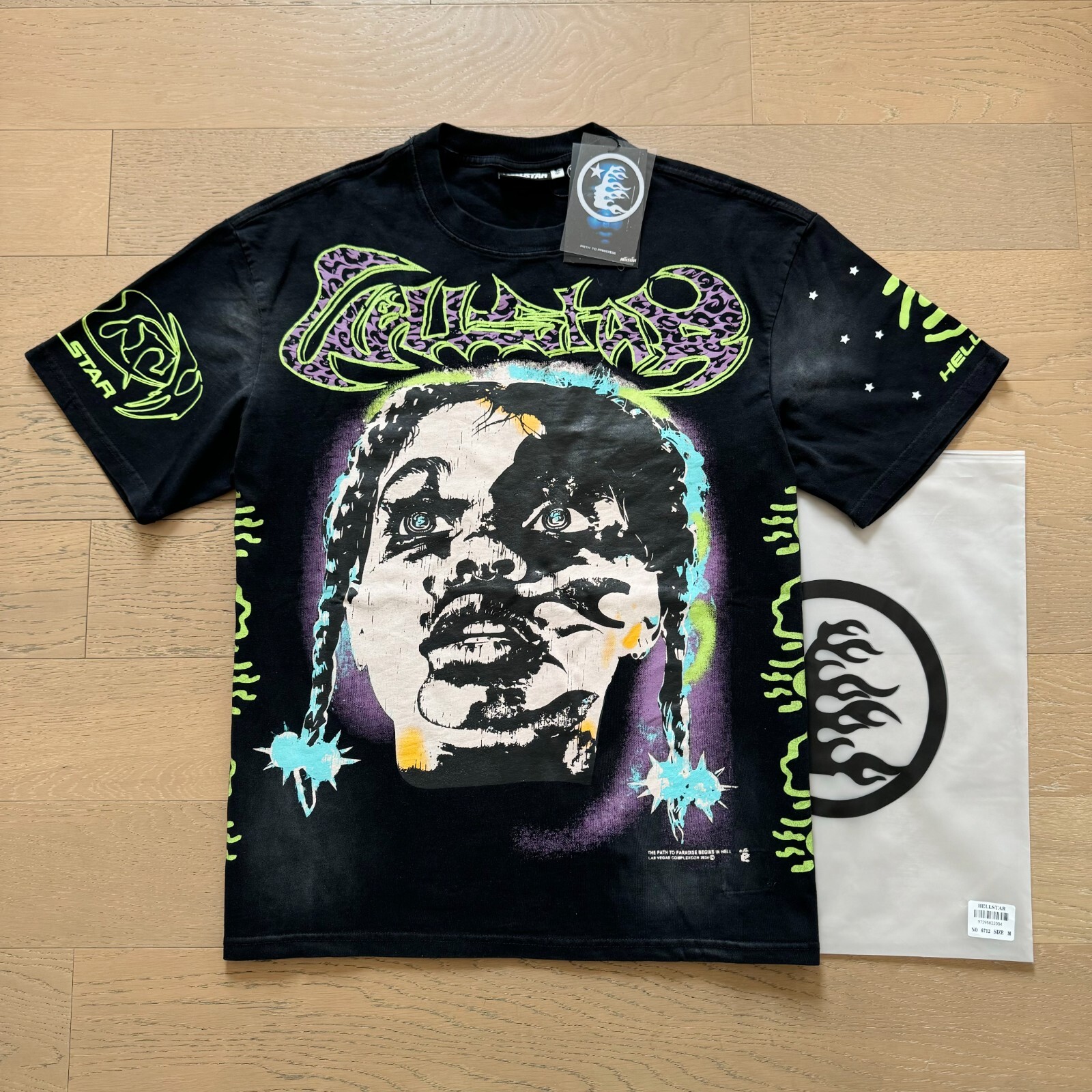 Hell Studios star Character print Tee Street Wash Mens Short Sleeve T-shirt