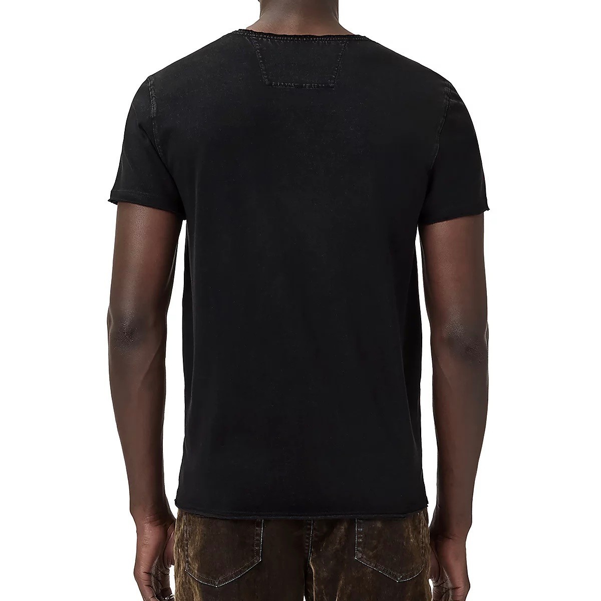 John Varvatos Men’s Metallic Coiled Snake Embroidered Graphic Crew T-Shirt Black