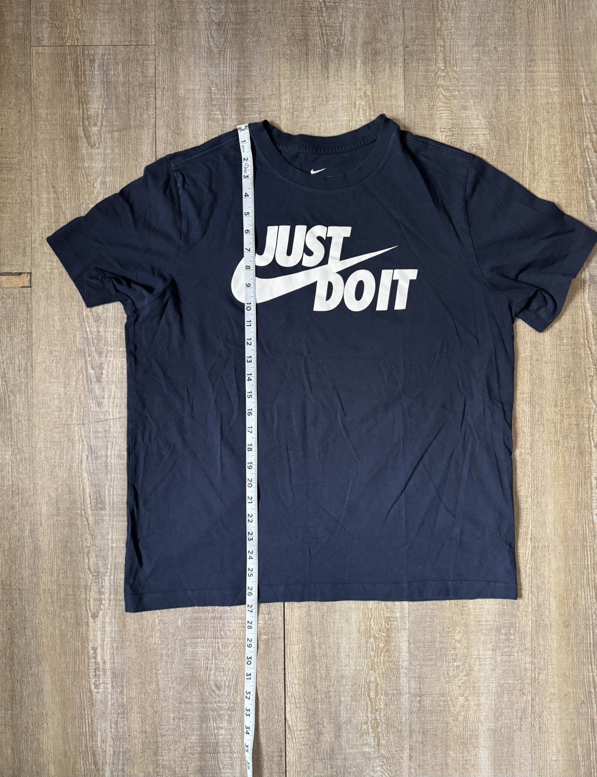 Nike Shirt Mens Large Just Do It Swoosh Graphic Tee AR5006-451
