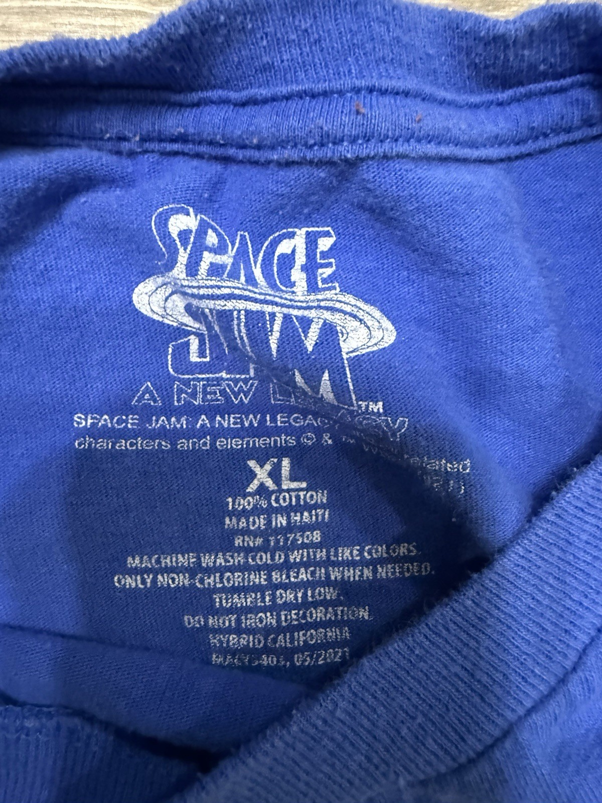Space Jam Bugs Bunny Looney Tunes Basketball Graphic Blue T-Shirt Men’s XL