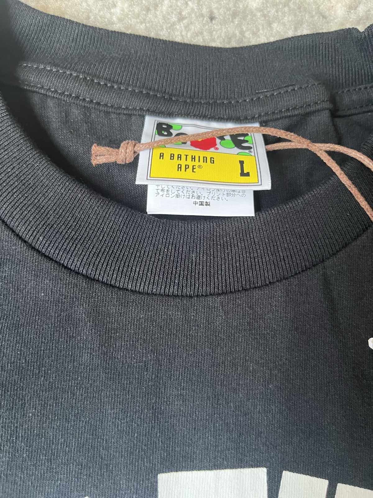 A Bathing Ape BAPE Men’s Black Ape Head Logo Graphic Crew Neck T-Shirt L