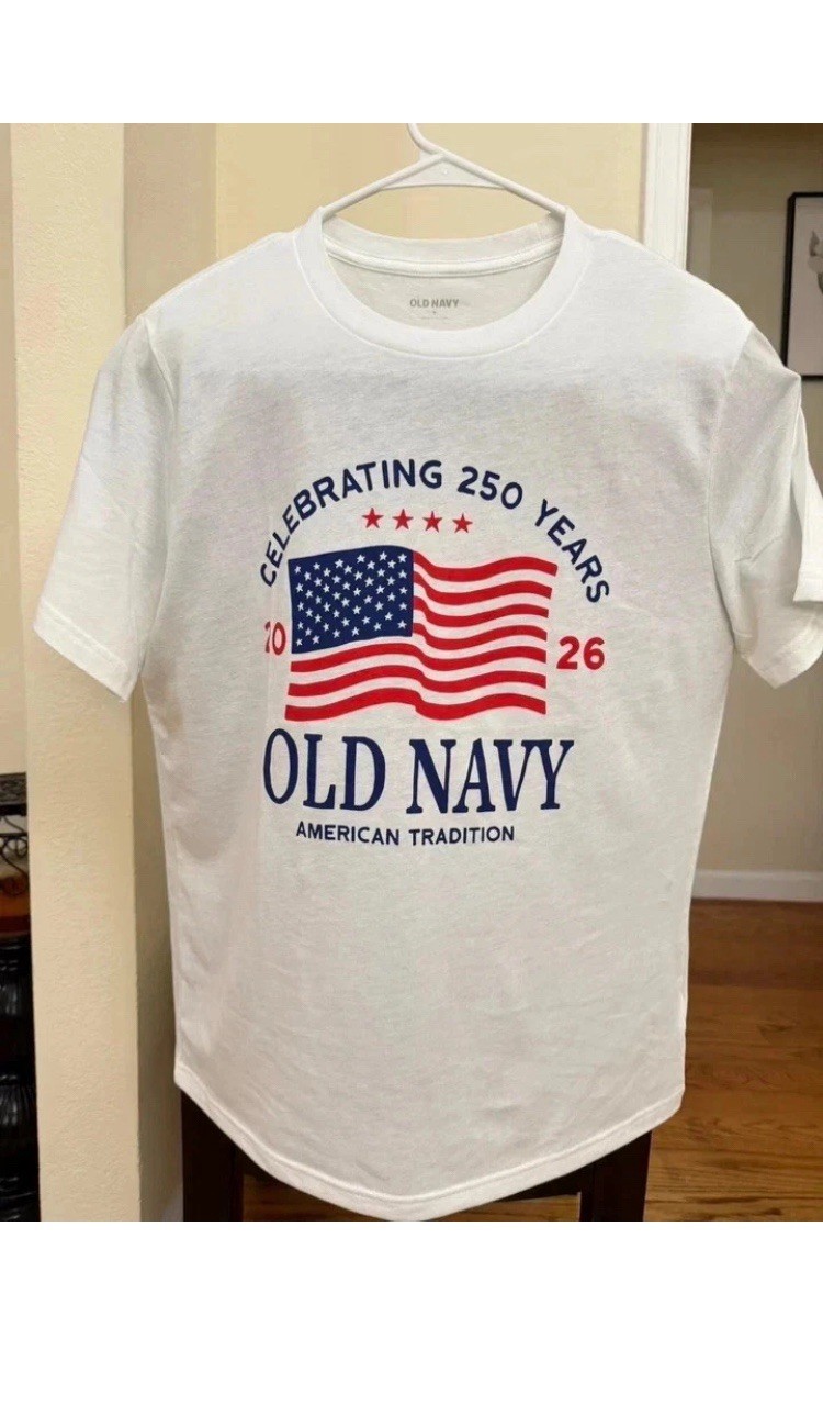 Old Navy Men’s L White Cotton Crew Neck Short Sleeve USA Flag Graphic Tee