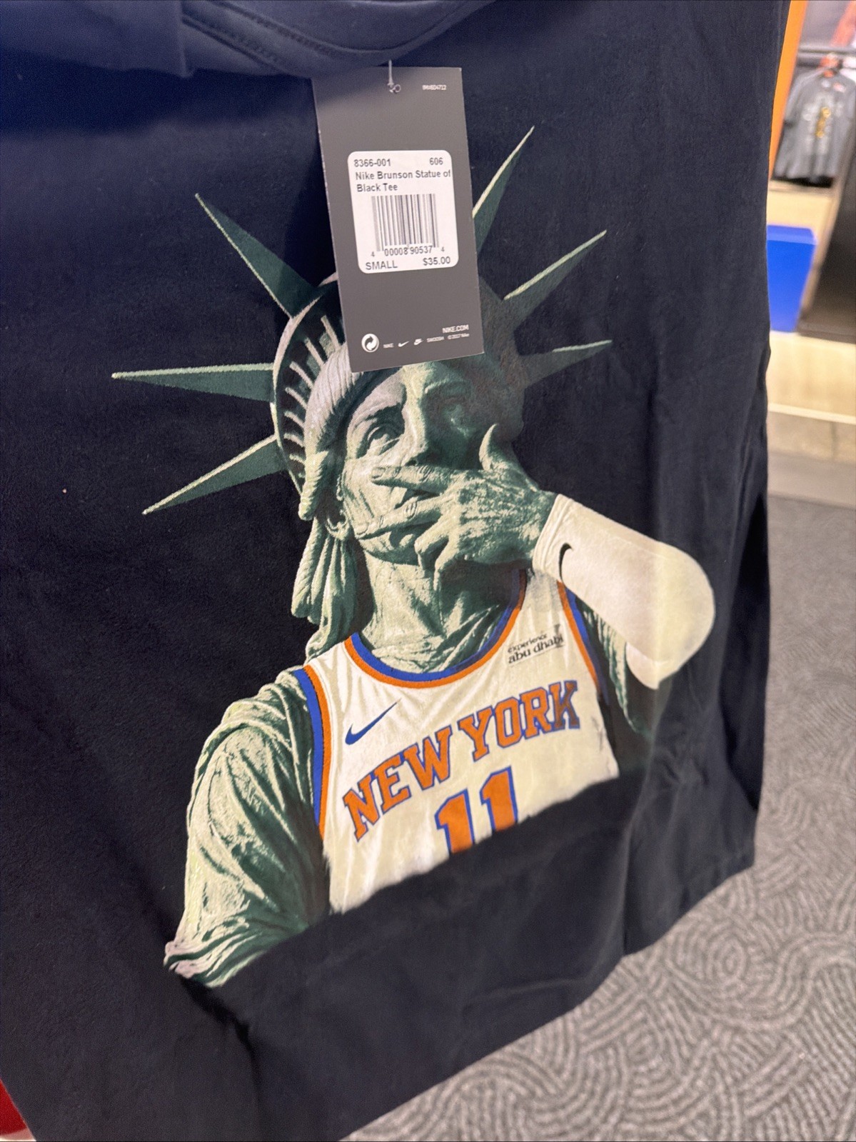 NEW Nike Men’s NYC Only Exclusive Statue of Liberty Knicks Brunson T-Shirt – XL