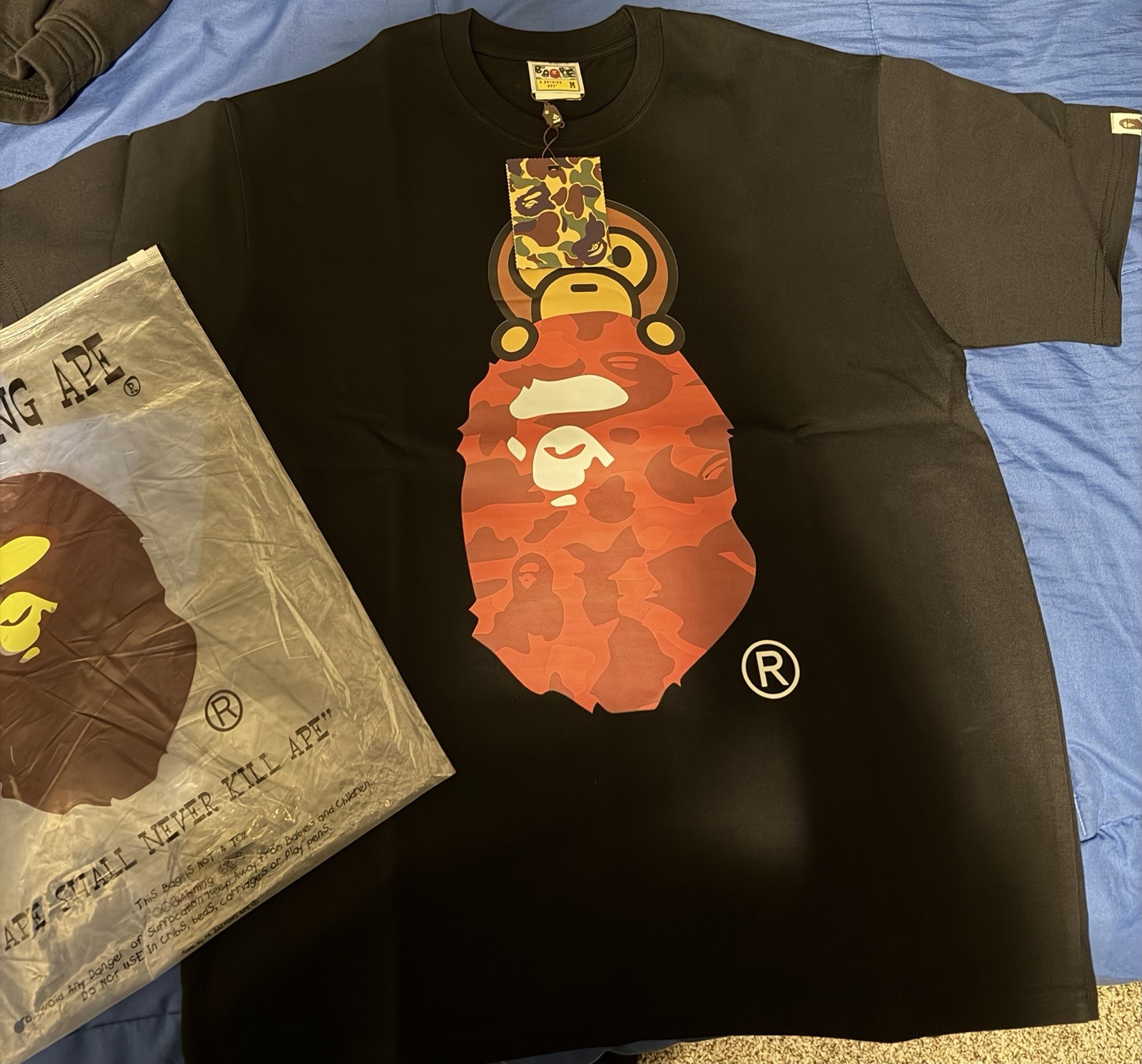 A Bathing Ape BAPE Men’s XL Black Crew Neck Graphic Logo T-Shirt NWT