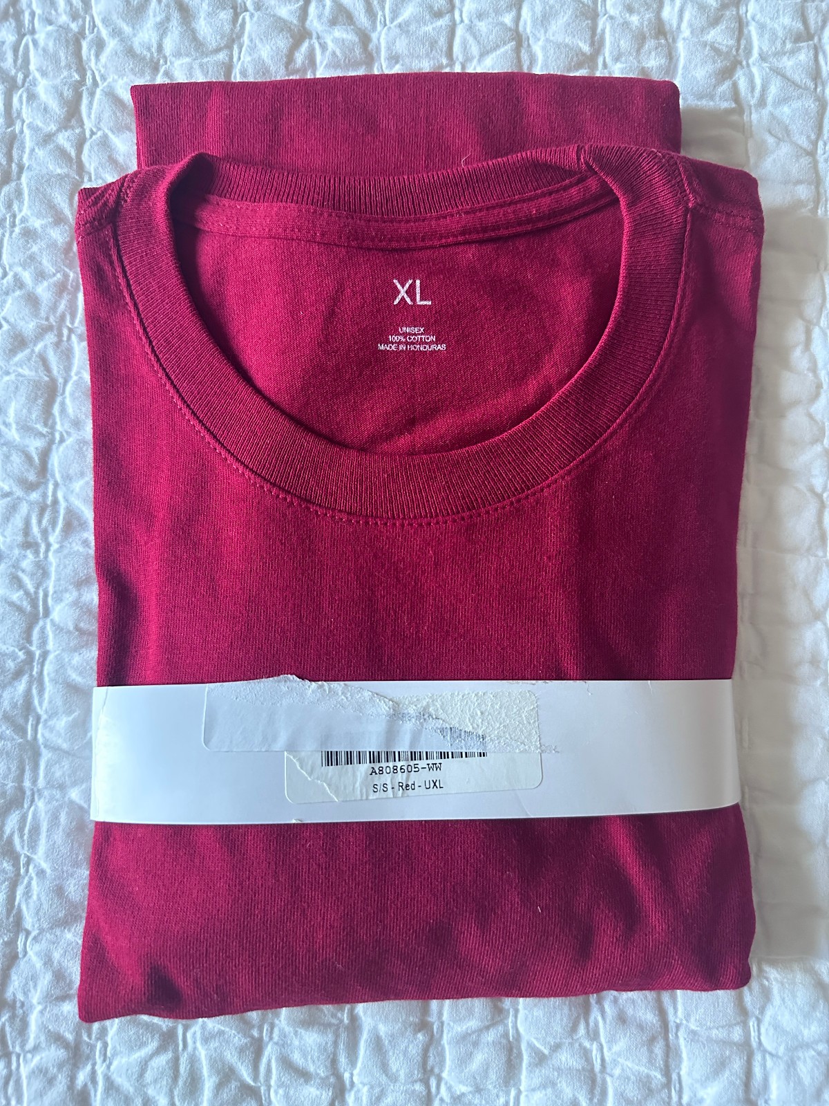 BRAND NEW Official Apple Store Employee Logo T Shirt Unisex Red or Green XL