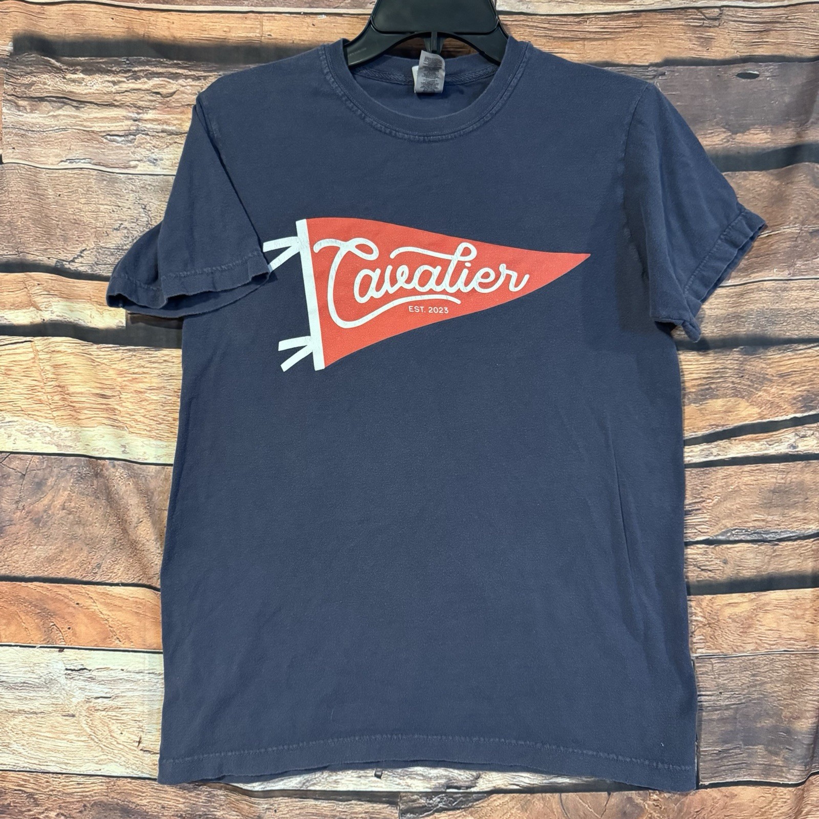 Cavalier Clothing Pennant Logo T-Shirt Est 2023 Navy Blue Red Small S Cotton
