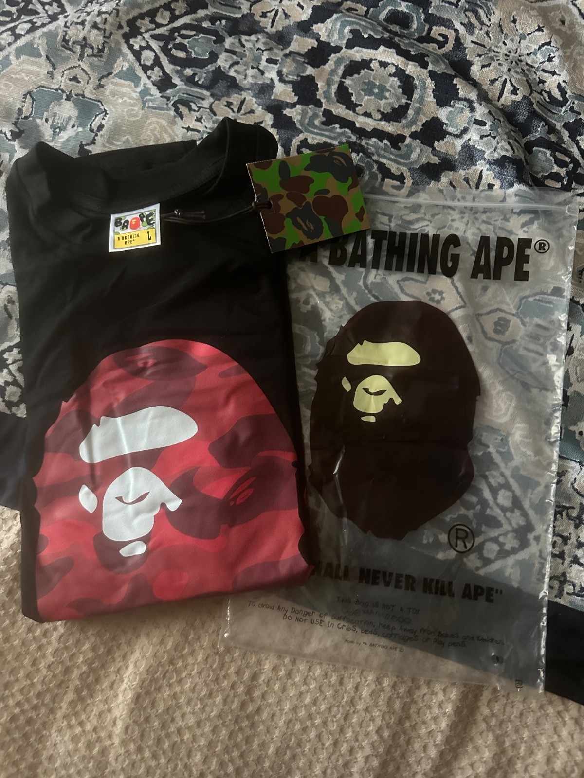 BAPE T-shirt Men’s Size Large Red and Black