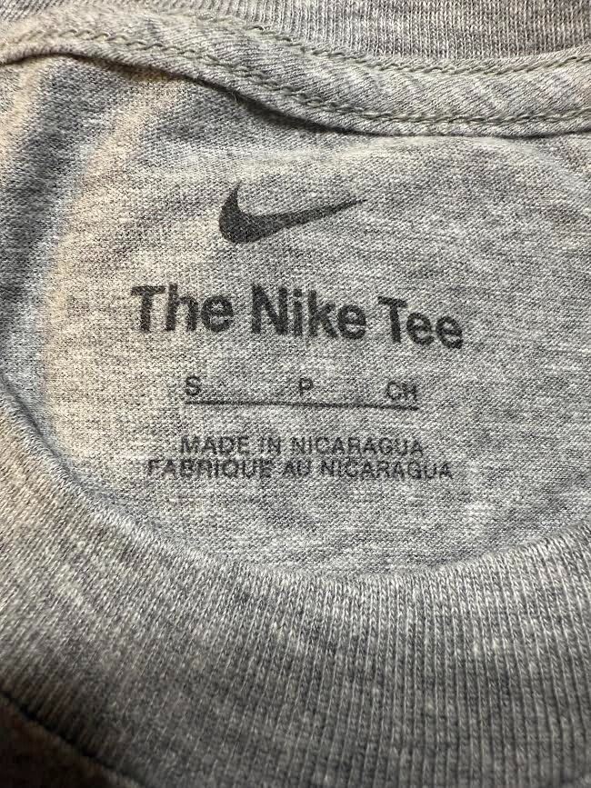 NEW Original The Nike Tee Core Men’s Athletic Cut Short Sleeve Shirt Cotton