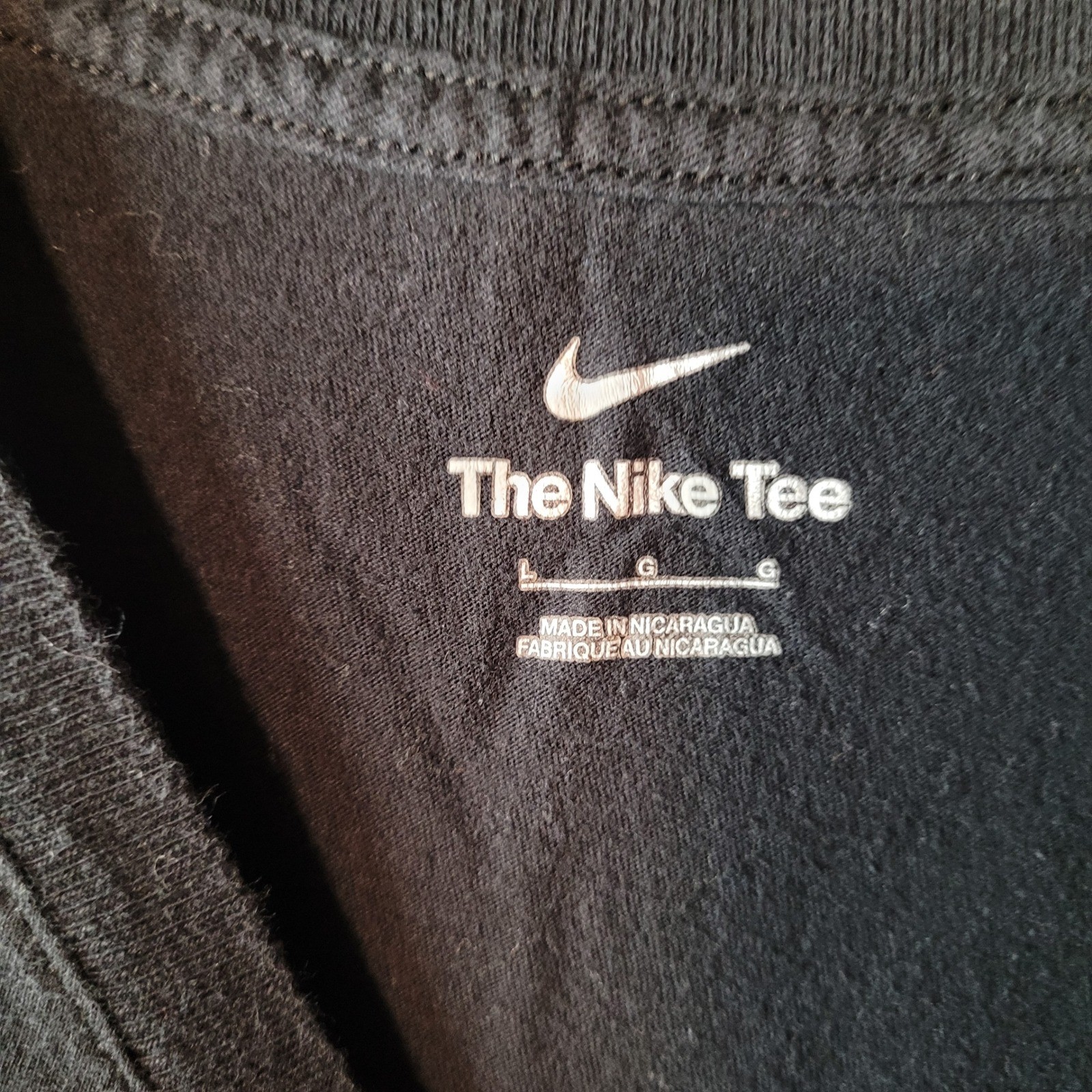 Nike Mens Just Do It Graphic T-Shirt Black White Swoosh Logo Large AR5006-010