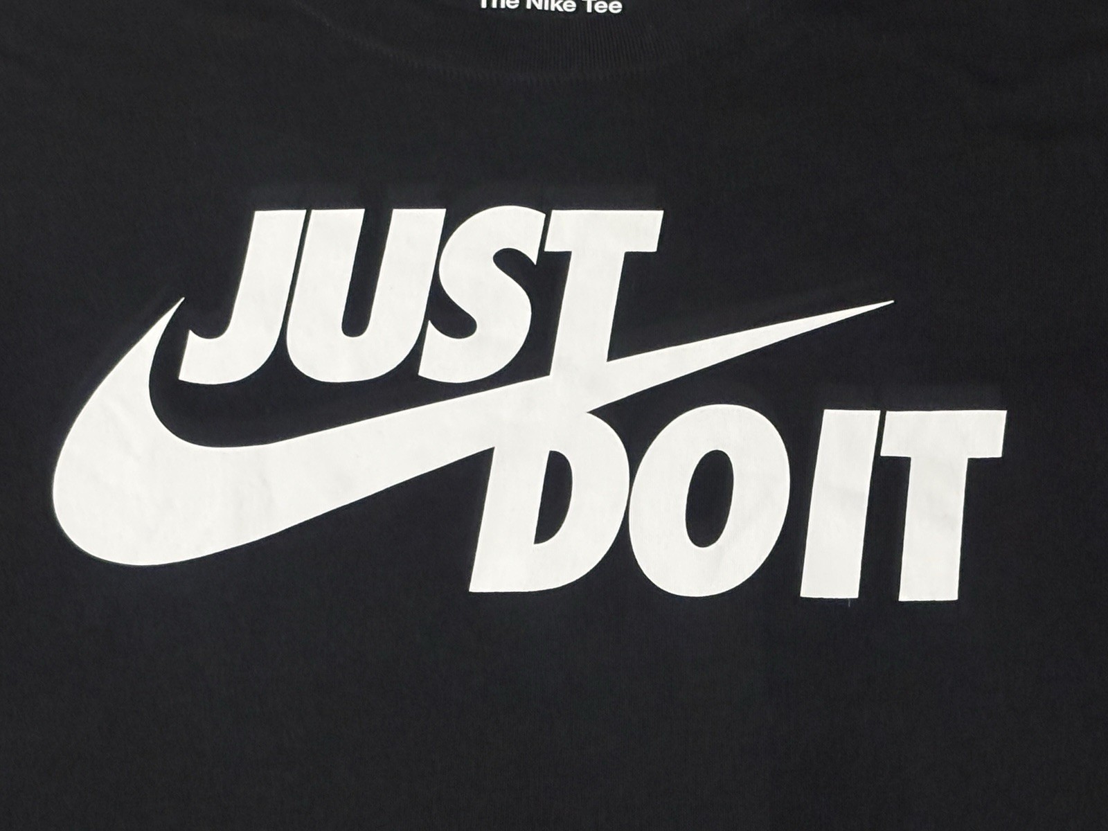 Nike Sportwear Just Do It Swoosh Graphic T-Shirt Black White Men’s XL AR5006-011