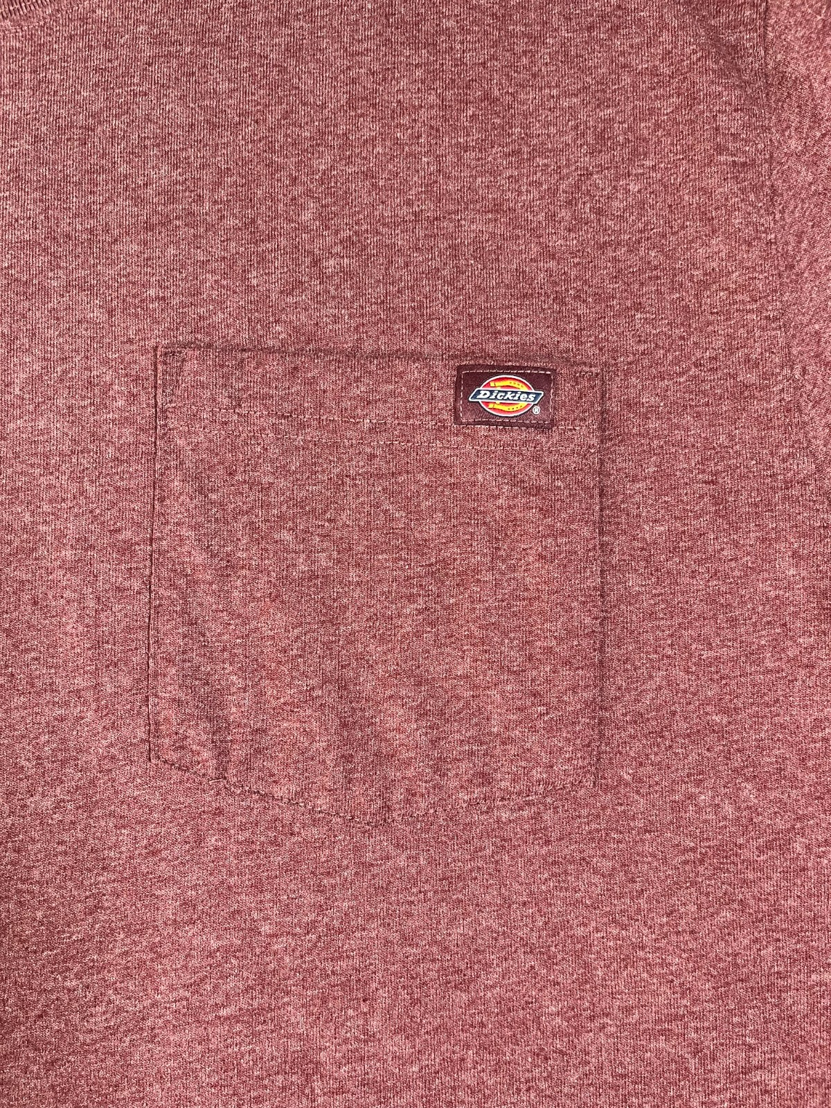 Dickies Men’s Short Sleeve Pocket Tee / Size Large / Maroon T Shirt