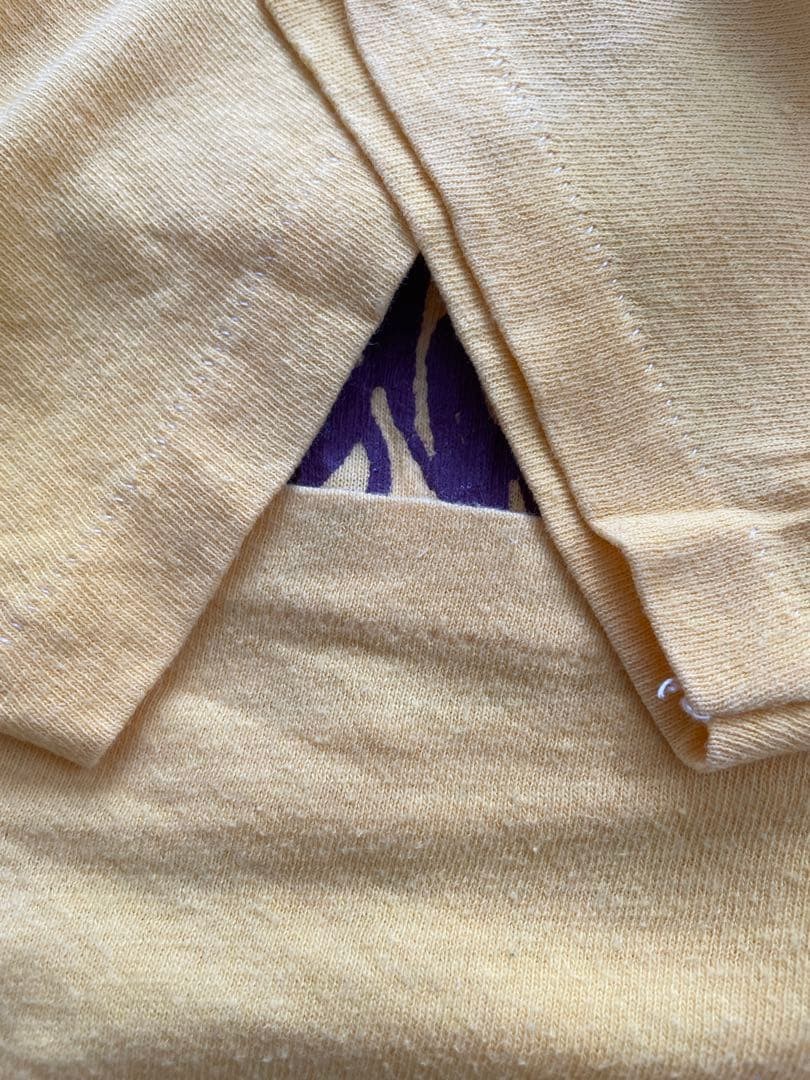 70s Russell Athletic Bobcats T-Shirt Yellow Gold Tag Single Stitch Vintage M