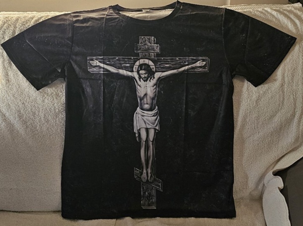 JESUS CHRIST ON THE CROSS CRUCIFIX HOPE SACRIFICE RELIGIOUS RELIGION T-SHIRT