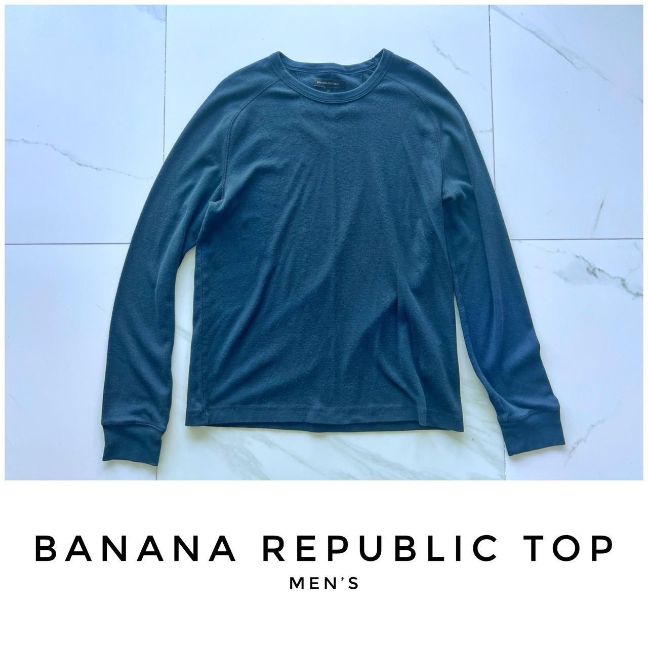 Banana Republic mens top size Medium blue waffle thermal
