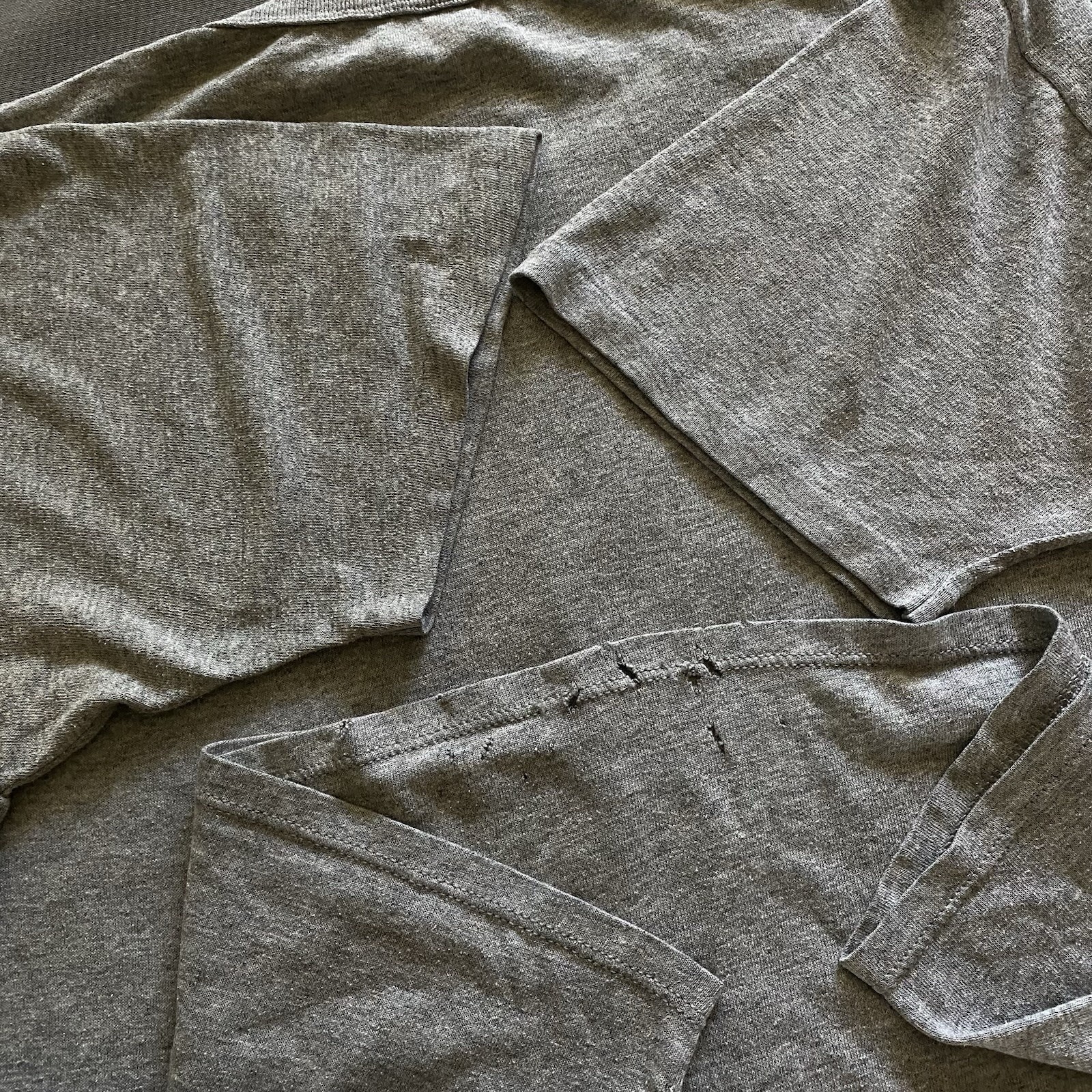 Vintage 1990s Russell Athletic Blank T Shirt Mens XL Gray Short Sleeve 90s USA