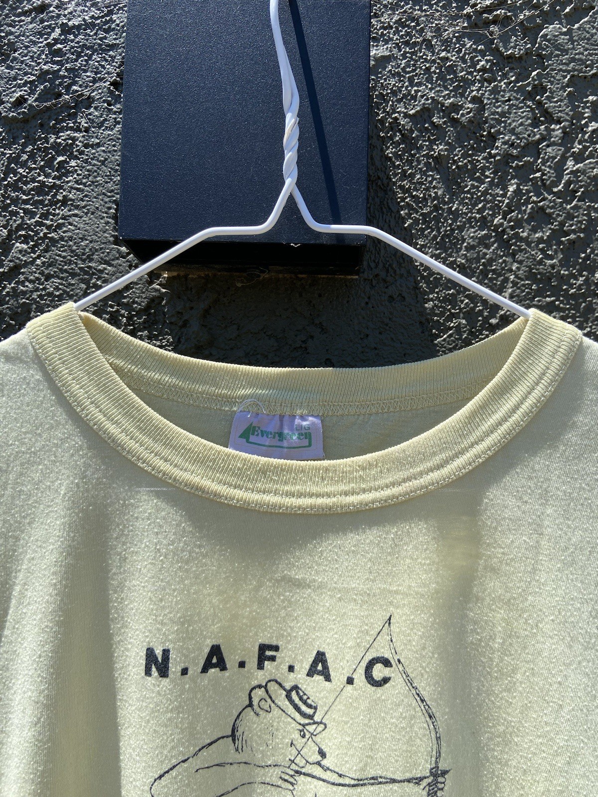 True Vintage 80s N.A.F.A.C Archery T Shirt Sz L Bulkley Smithers B.C Yellow USA