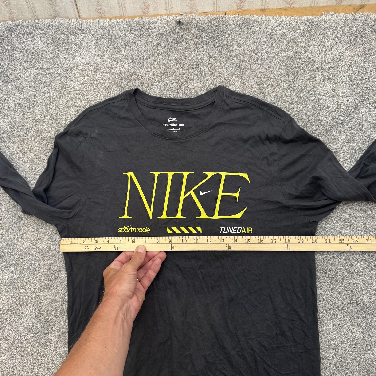 Nike Shirt Medium Black Yellow Sportmode Tuned Air Graphic Tee Streetwear