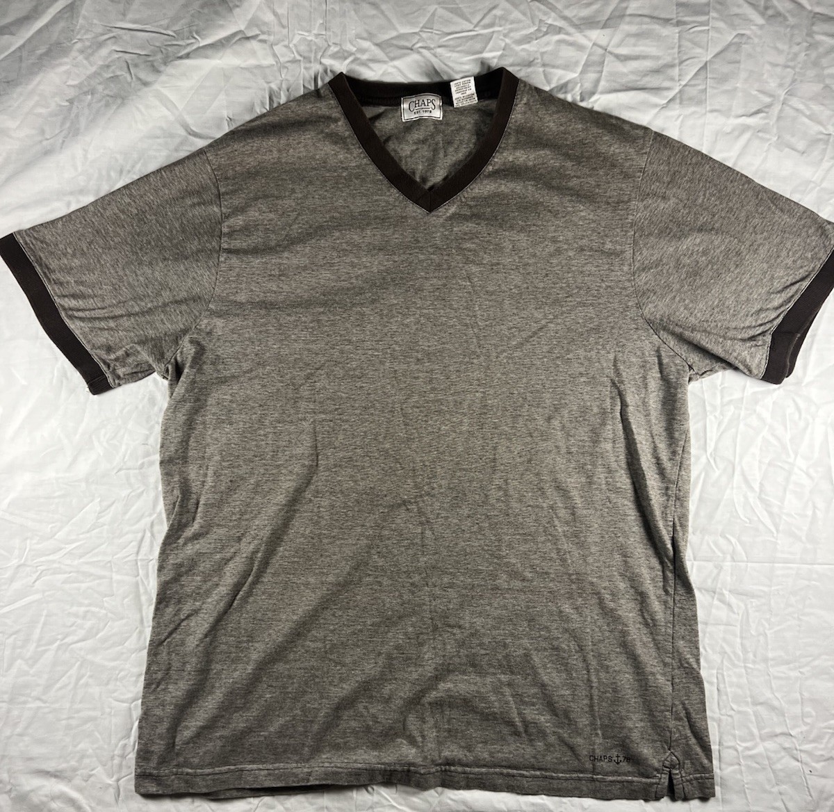 Brown Chaps V Neck Men’s Medium Short Sleeve T Shirt Cotton Blend