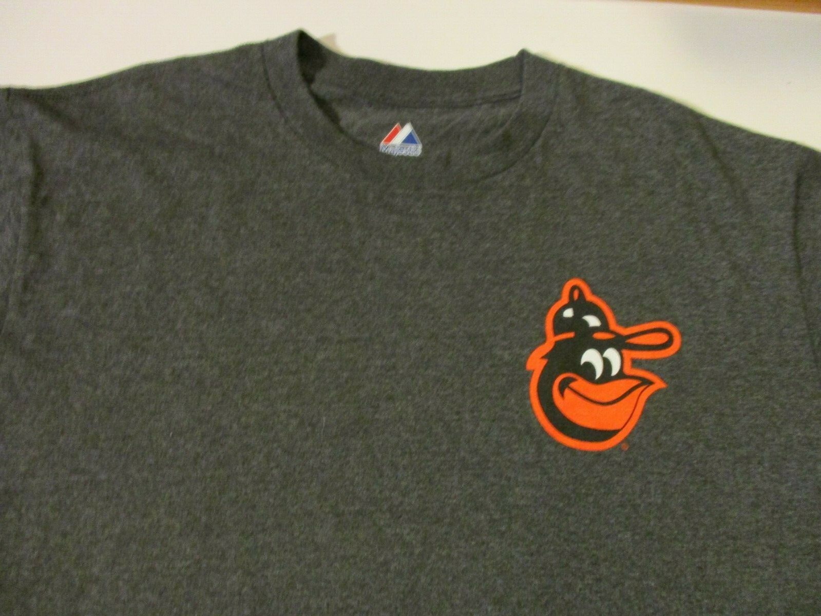 BALTIMORE ORIOLES AVAILABLE PERSONAL AD T-SHIRT- LG YANKEE FANS NEED NOT APPLY