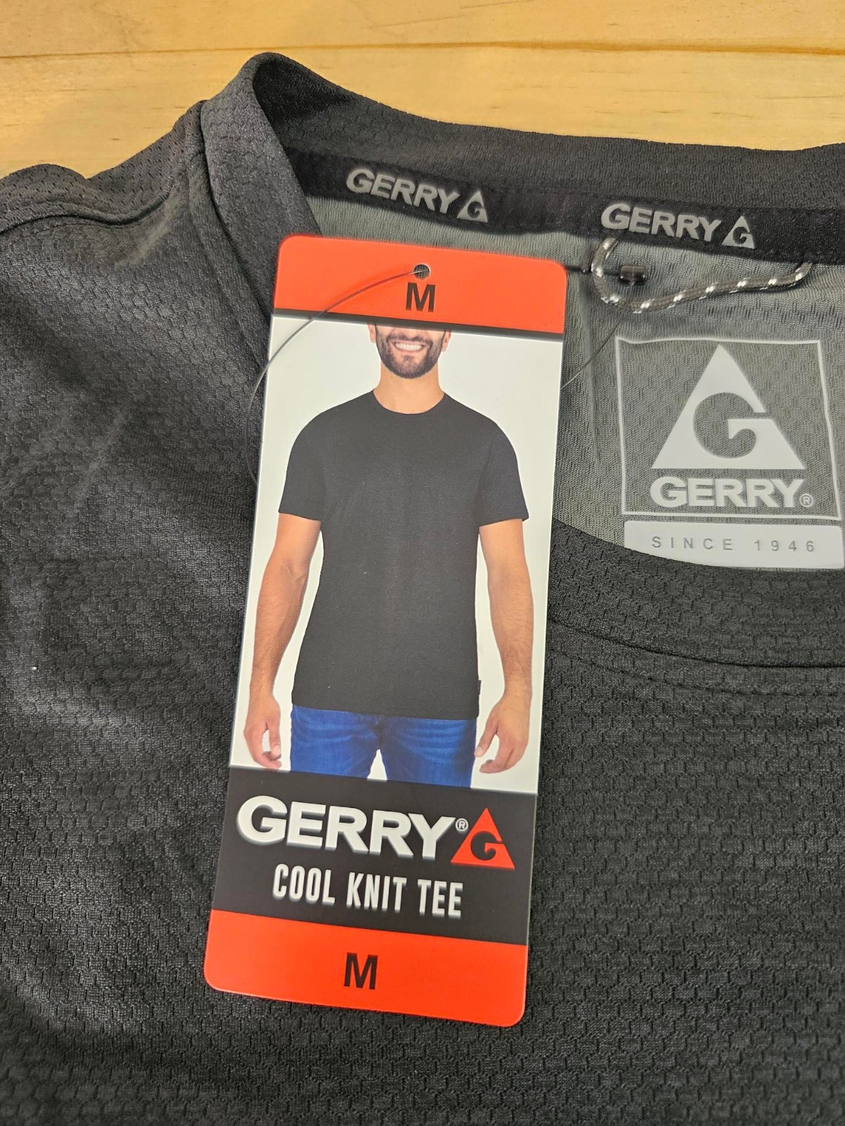 M / MEDIUM – BLACK – Gerry Men’s Lightweight Cool Knit Active Gym Tee Shirt