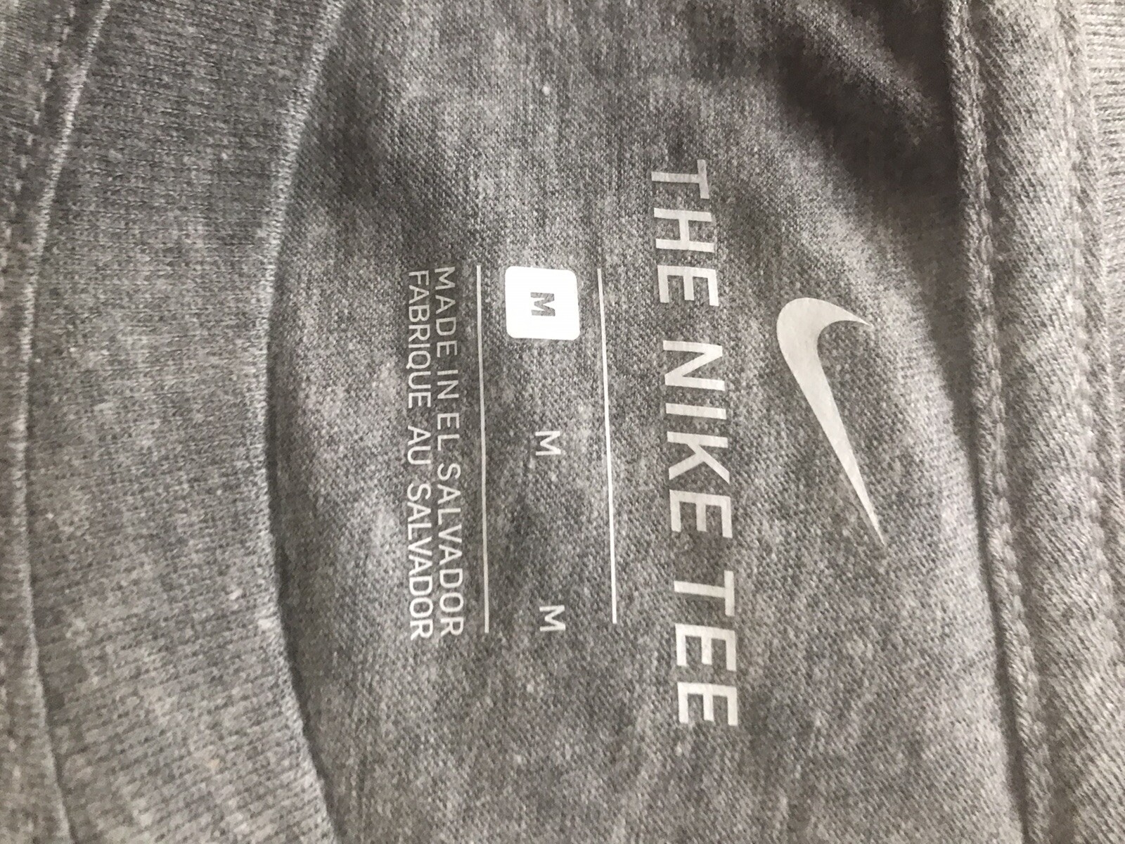 NIKE Just Do It Men’s T Shirt Style AR5006-063 Gray/B Size Medium