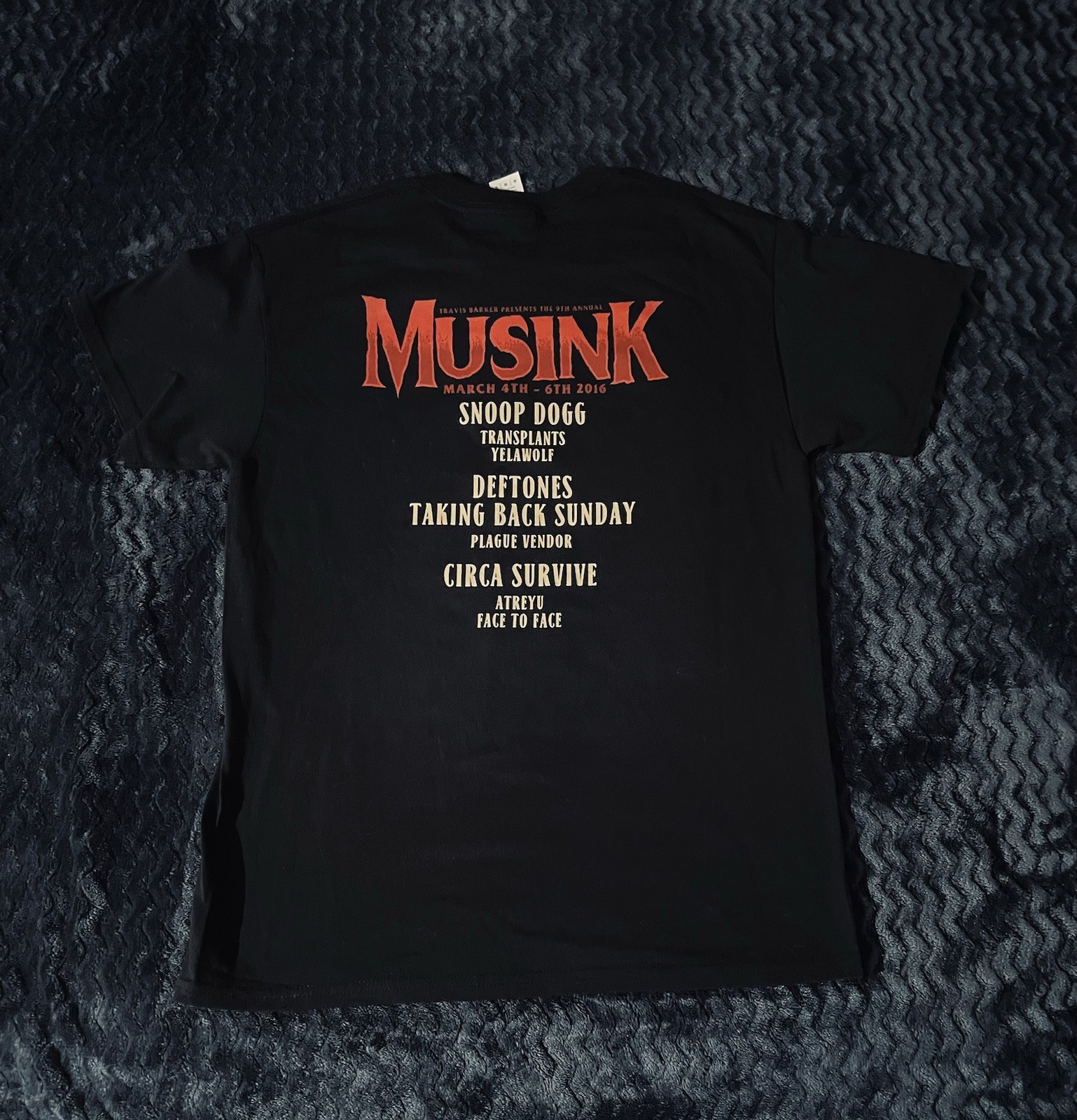Musink Tattoo & Music Festival T Shirt Snoop Deftones Barker M NWOT
