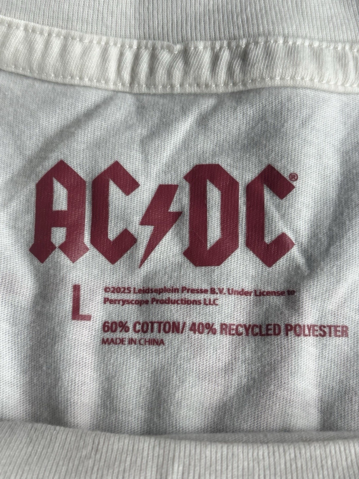 AC/DC Graphic T-Shirt Mens Large Cream Highway To Hell 1979 Tour Rock Band Tee