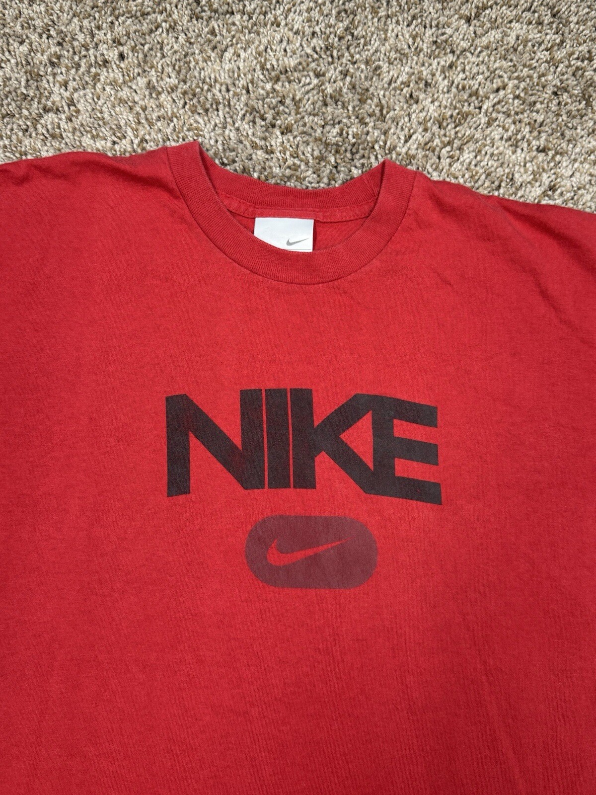 Y2K Nike T-Shirt Men Sz Large Red Essential Logo Spellout Gray Tag – Distressed