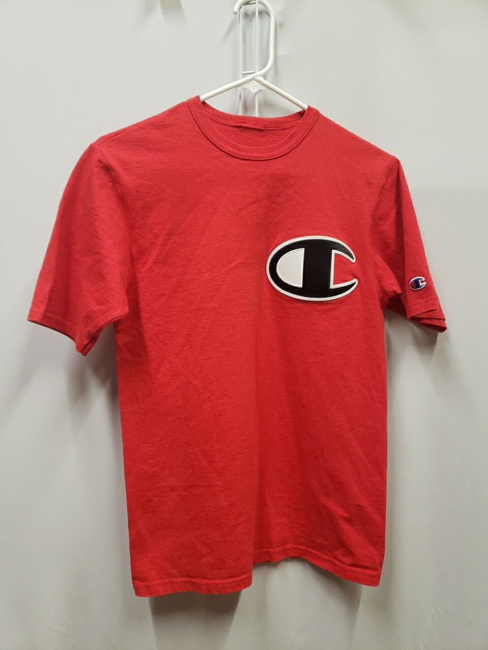 Champion Men Size S Red Heritage Big C Logo T-shirt Streetwear Athleisure No Tag