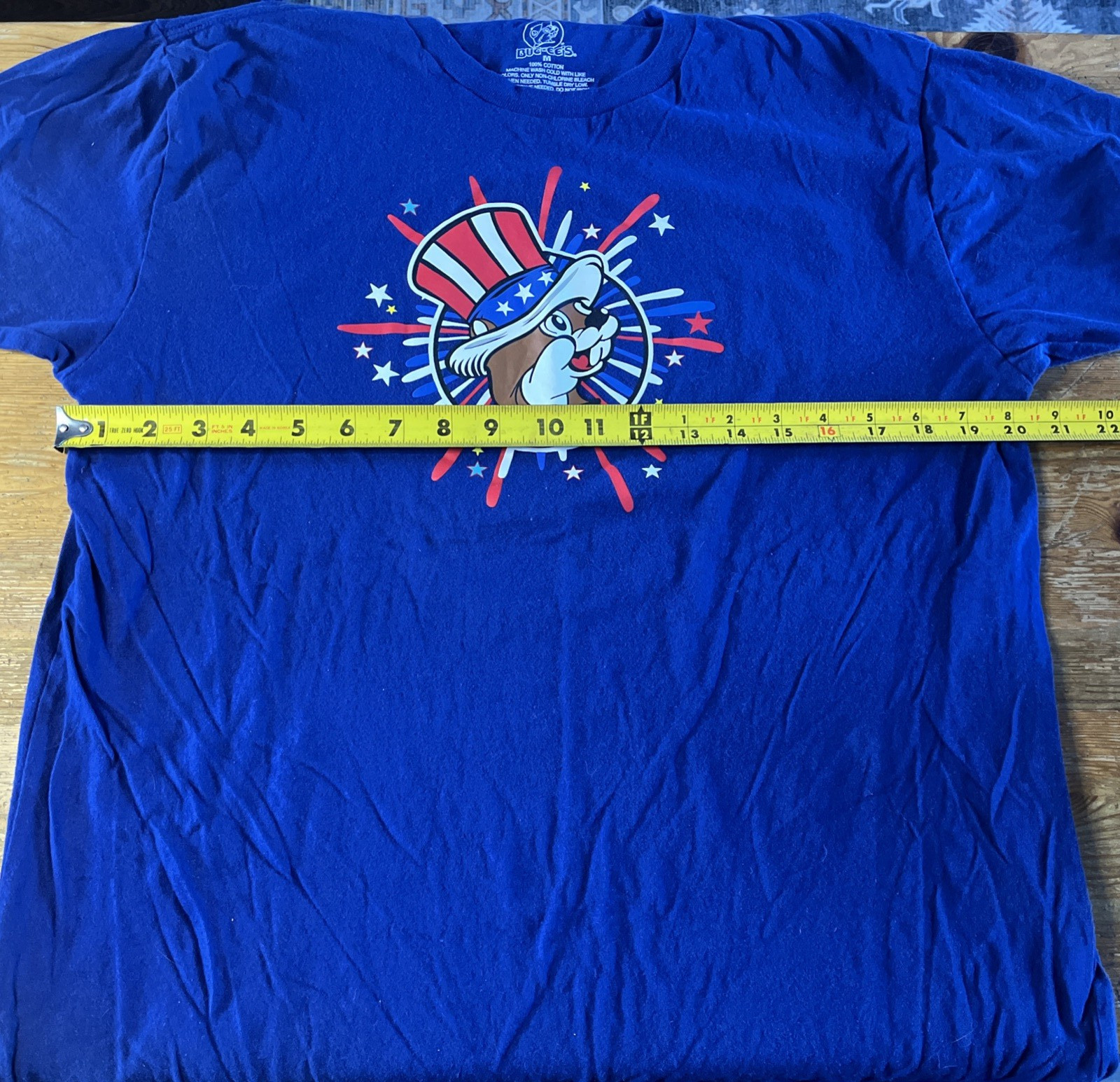 Bucees T-Shirt 4th Of July Land Of The Free Home Of The Beaver 2024 M Buc-ee’s