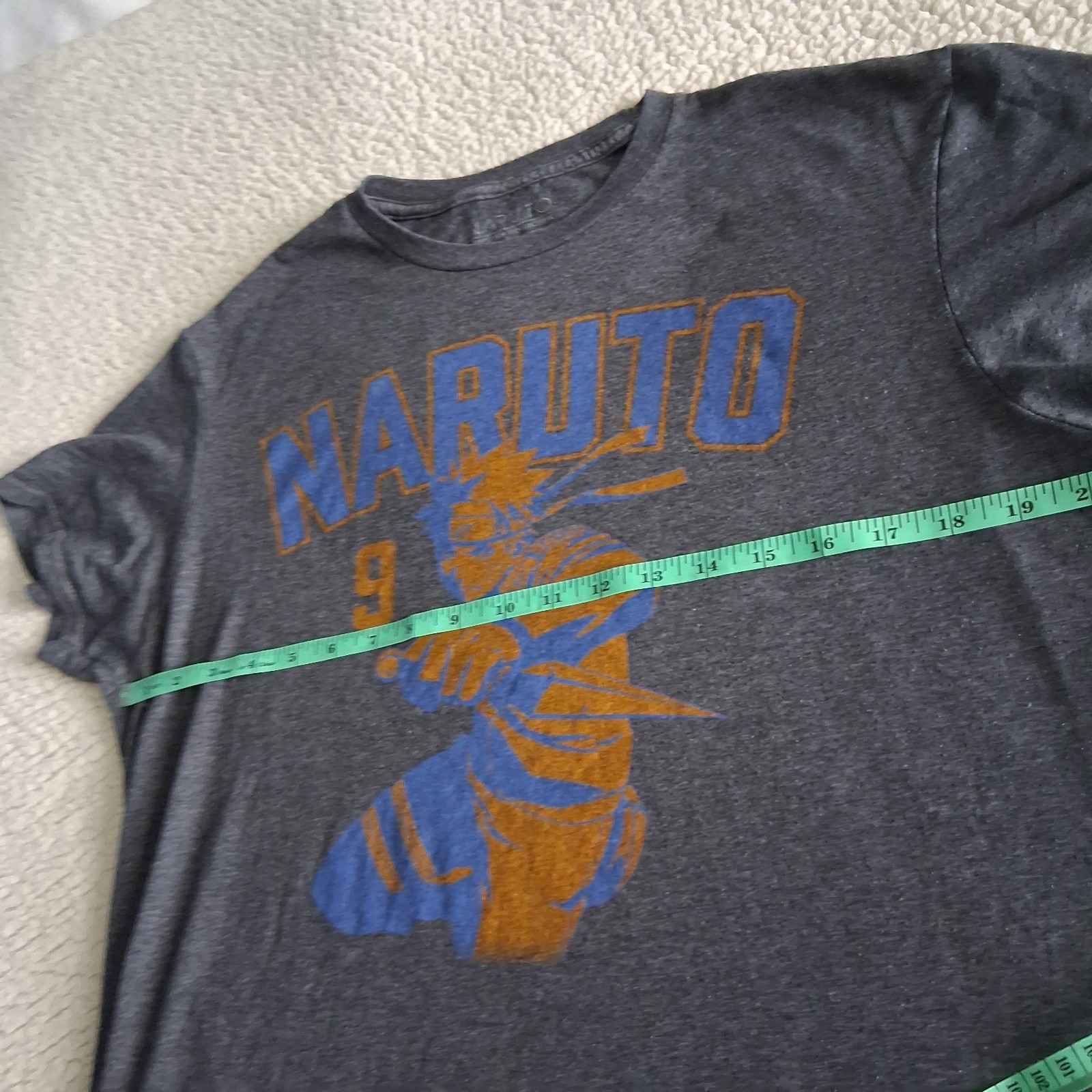 Naruto Mens Graphic T-shirt Size Large Shippuden Collection #9 Grey 2007 L