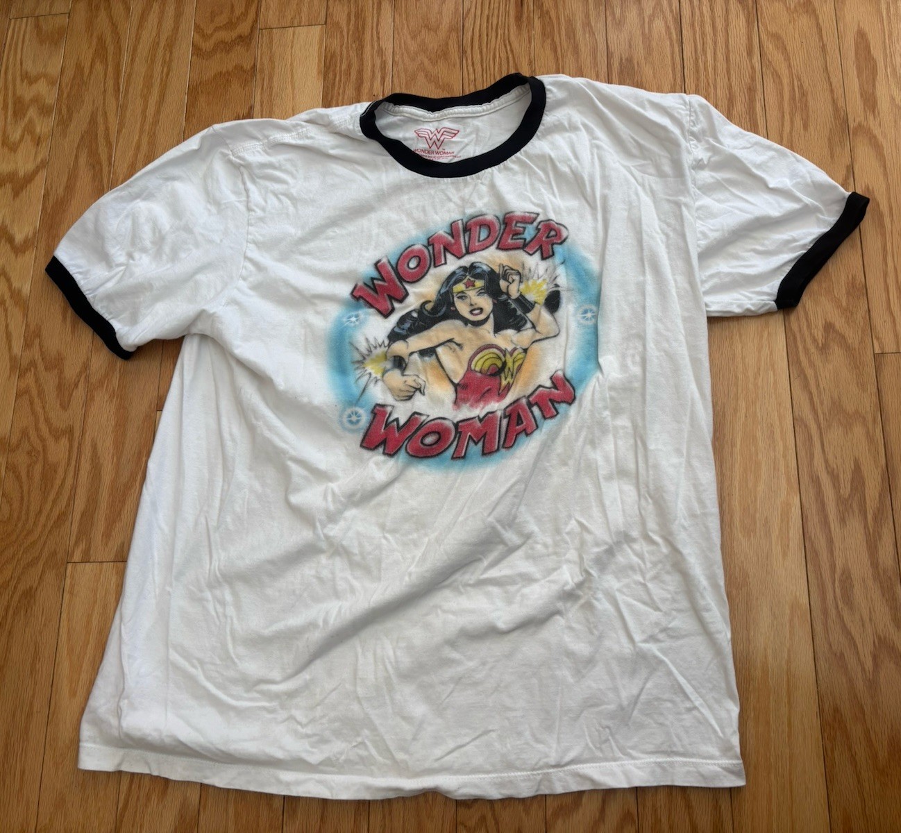 Wonder Woman Airbrush Graphic T-Shirt Men’s XLarge (White) 2017
