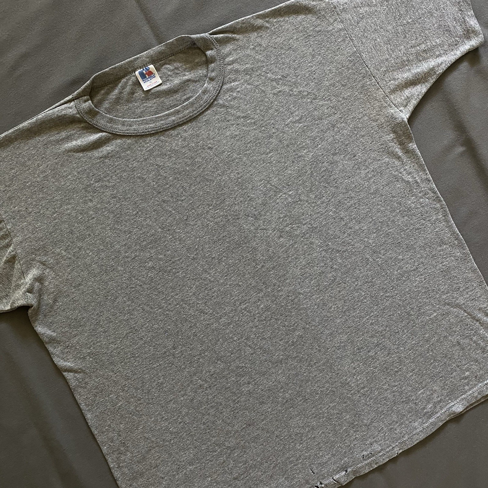 Vintage 1990s Russell Athletic Blank T Shirt Mens XL Gray Short Sleeve 90s USA