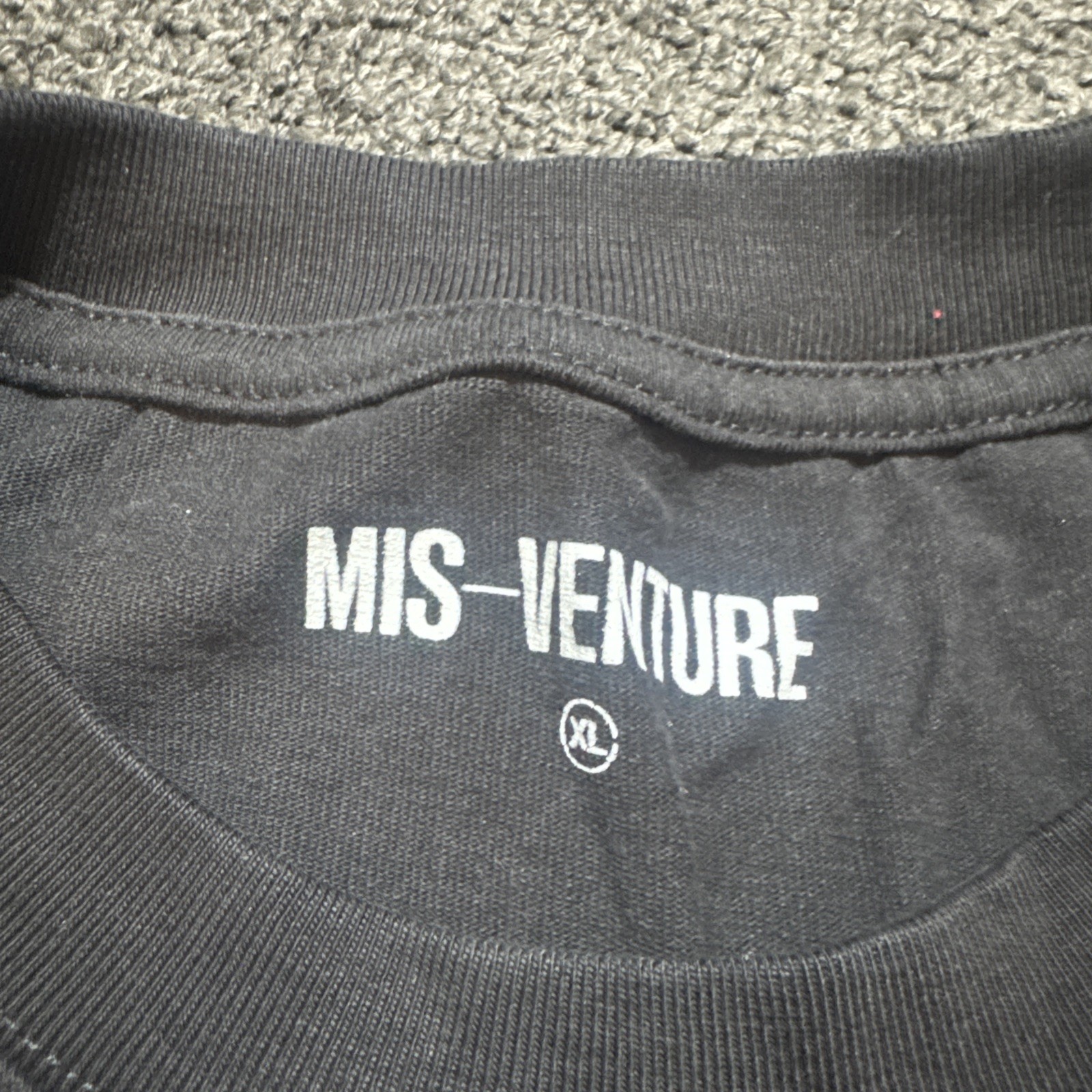 Mis Venture Men Size XL Black Vietnamese T-Shirt An Giang Maverick