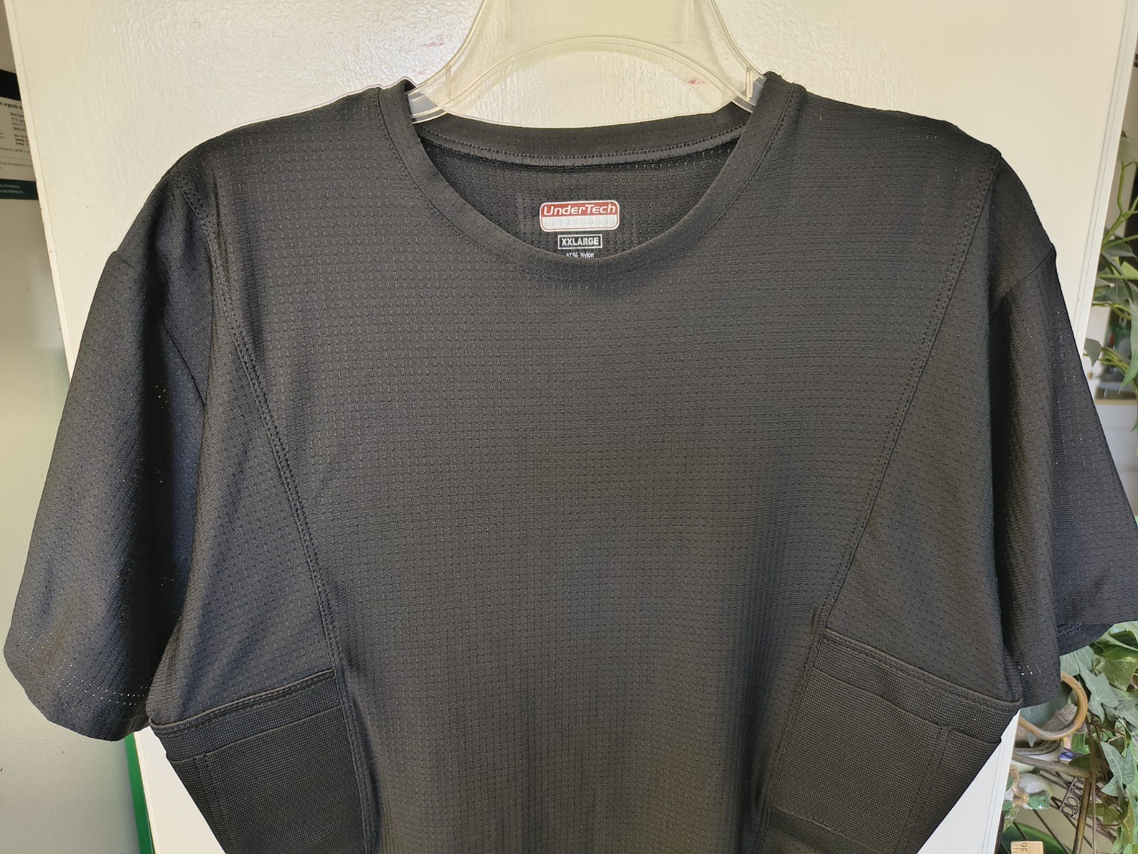 UnderTech Undercover Men’s Black XXLarge Concealed Carry Performance T-shirt XXL