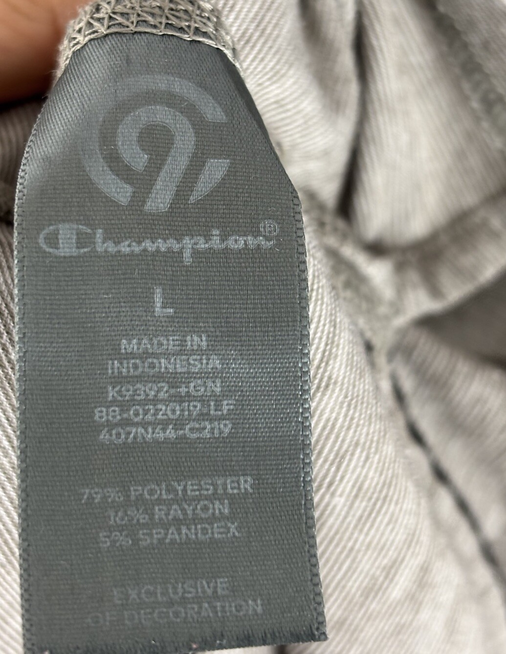 Champion Mens Pullover T Shirt Large Soft Polyester Rayon Spandex Gray READ