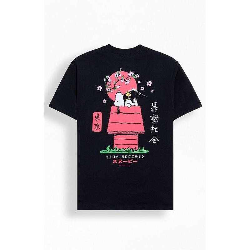 Riot Society Men’s Snoopy Kanji T-Shirt – Multicolor