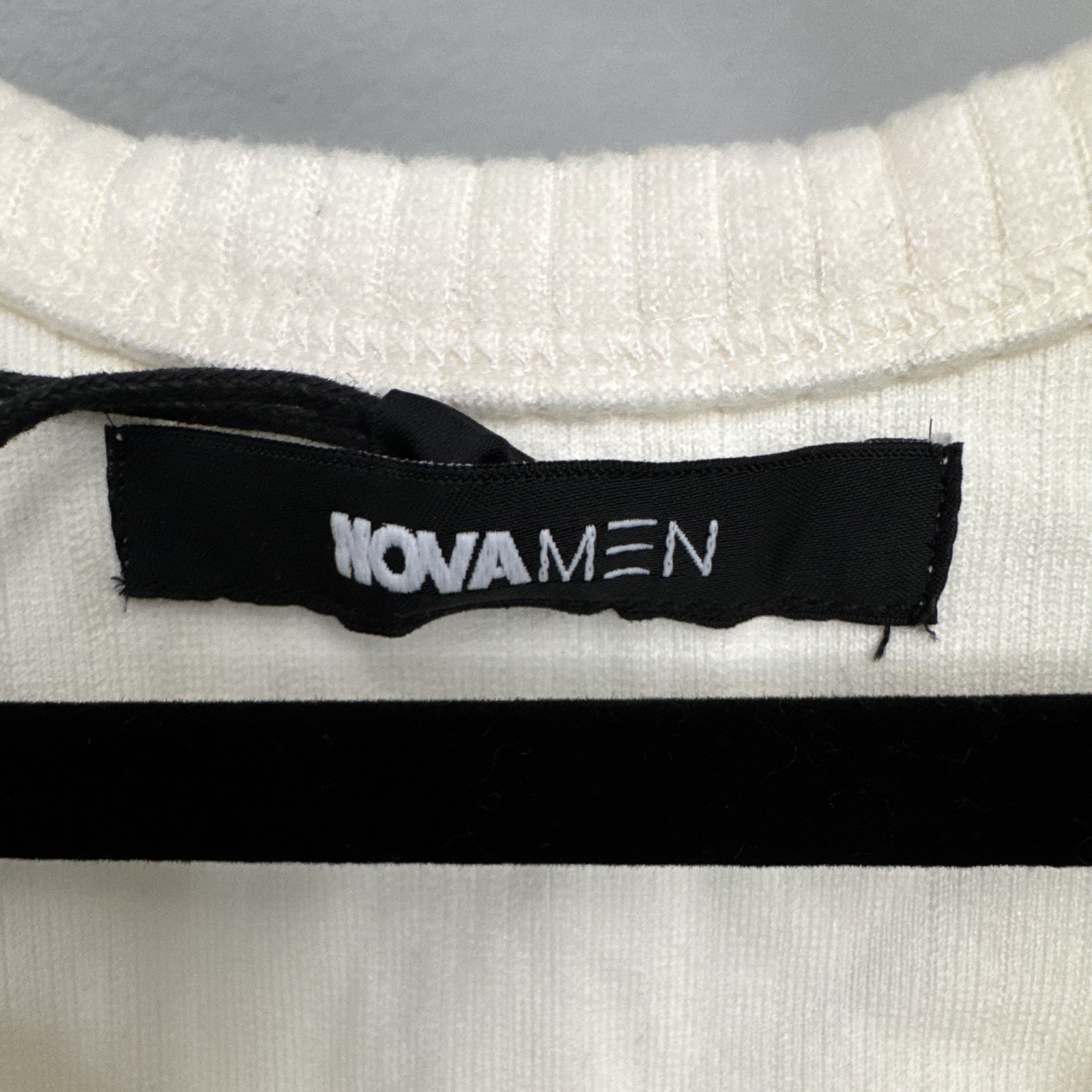 NOVAMEN Men’s White Ribbed Crew Neck Sleeveless Solid T-Shirt Regular M