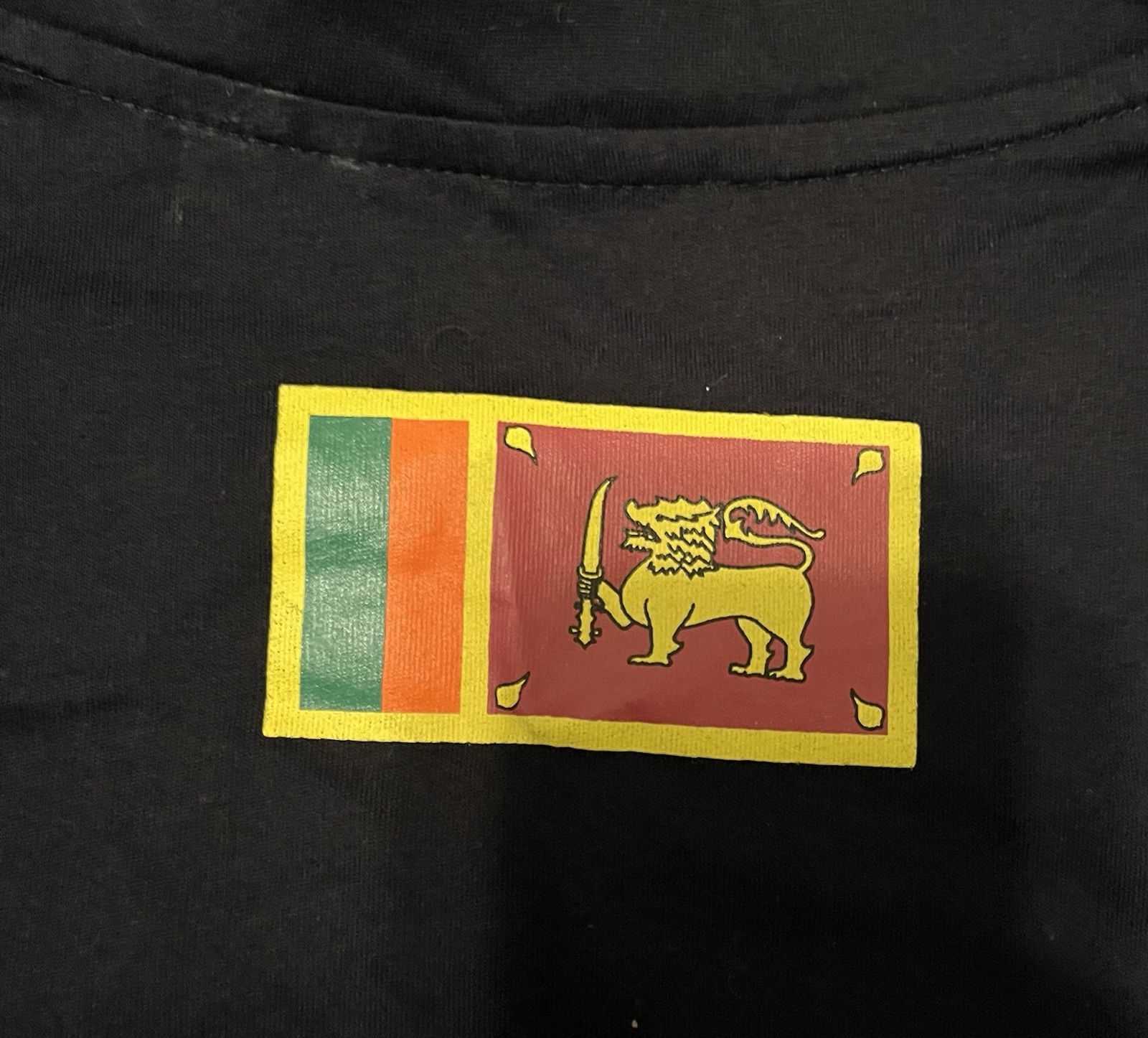 Six Rings SXKRNS Sri Lanka Cricket Graphic T-Shirt Mens Large Black NWT