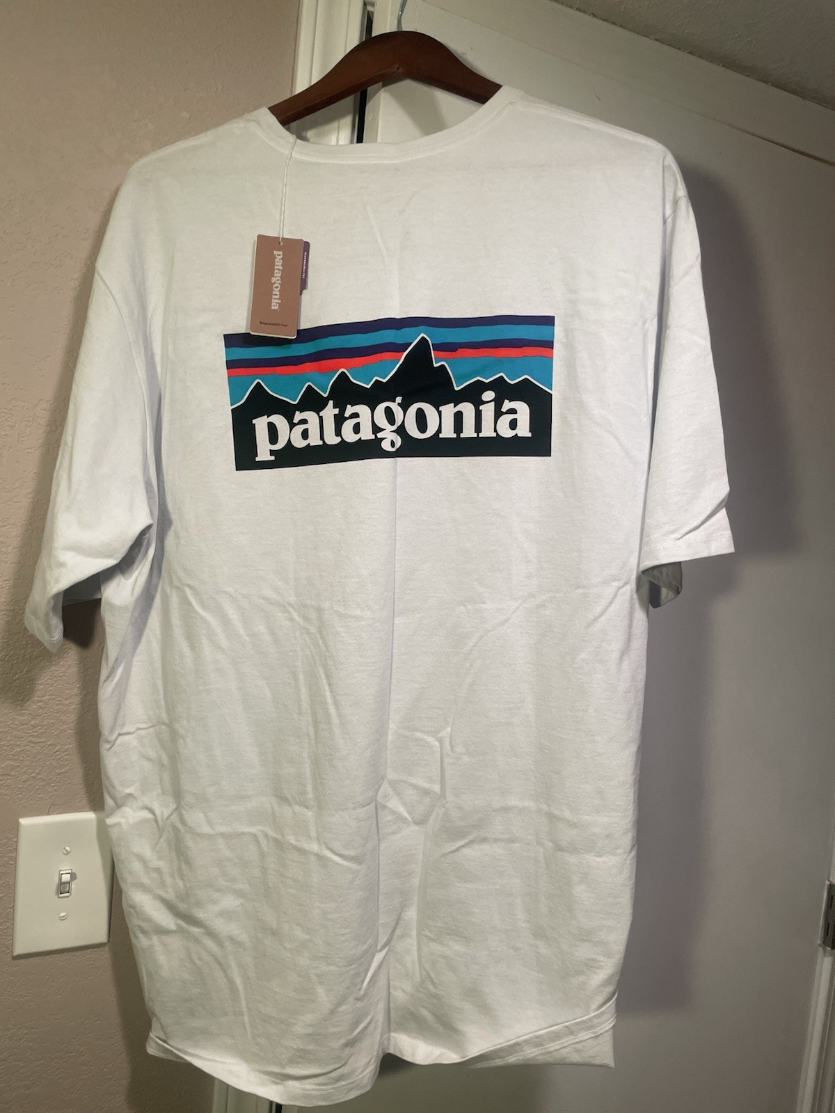 Patagonia Mens – P-6 Logo Responsibili-Tee S/S T-shirt XXL NEW choose color