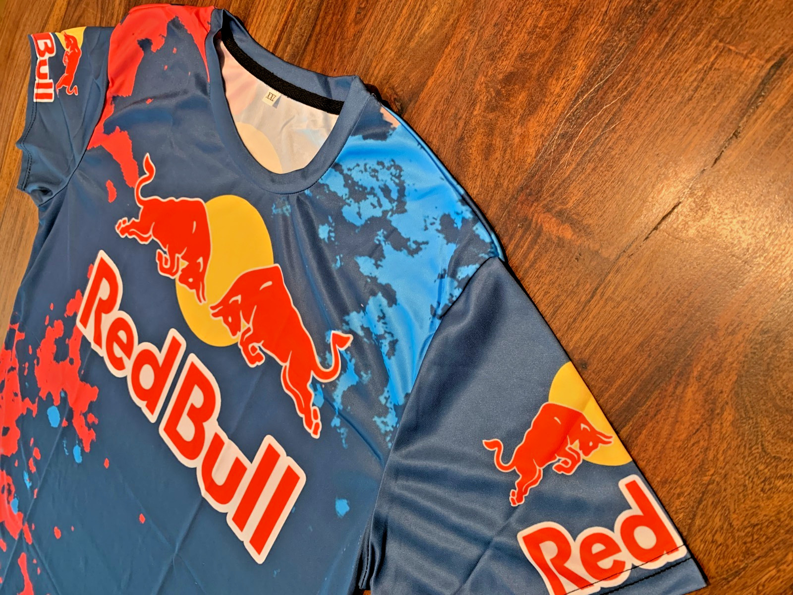 R-Blue/Navy/Red/Blue & Tan Tie Dye Look L Jersey/T-shirt. 22″x 29.5″. Racing.