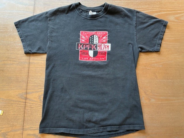 Vintage KPFK 90.7 LA Radio T SHIRT npr Alternative Music Political News Pacifica