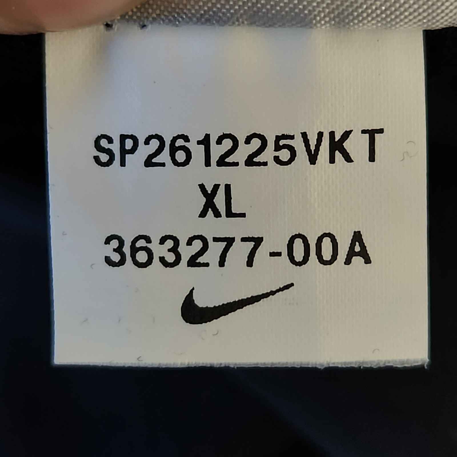 Nike Shirt Mens XL Black Just Do It Swoosh Graphic Tee AR5006-014 NEW