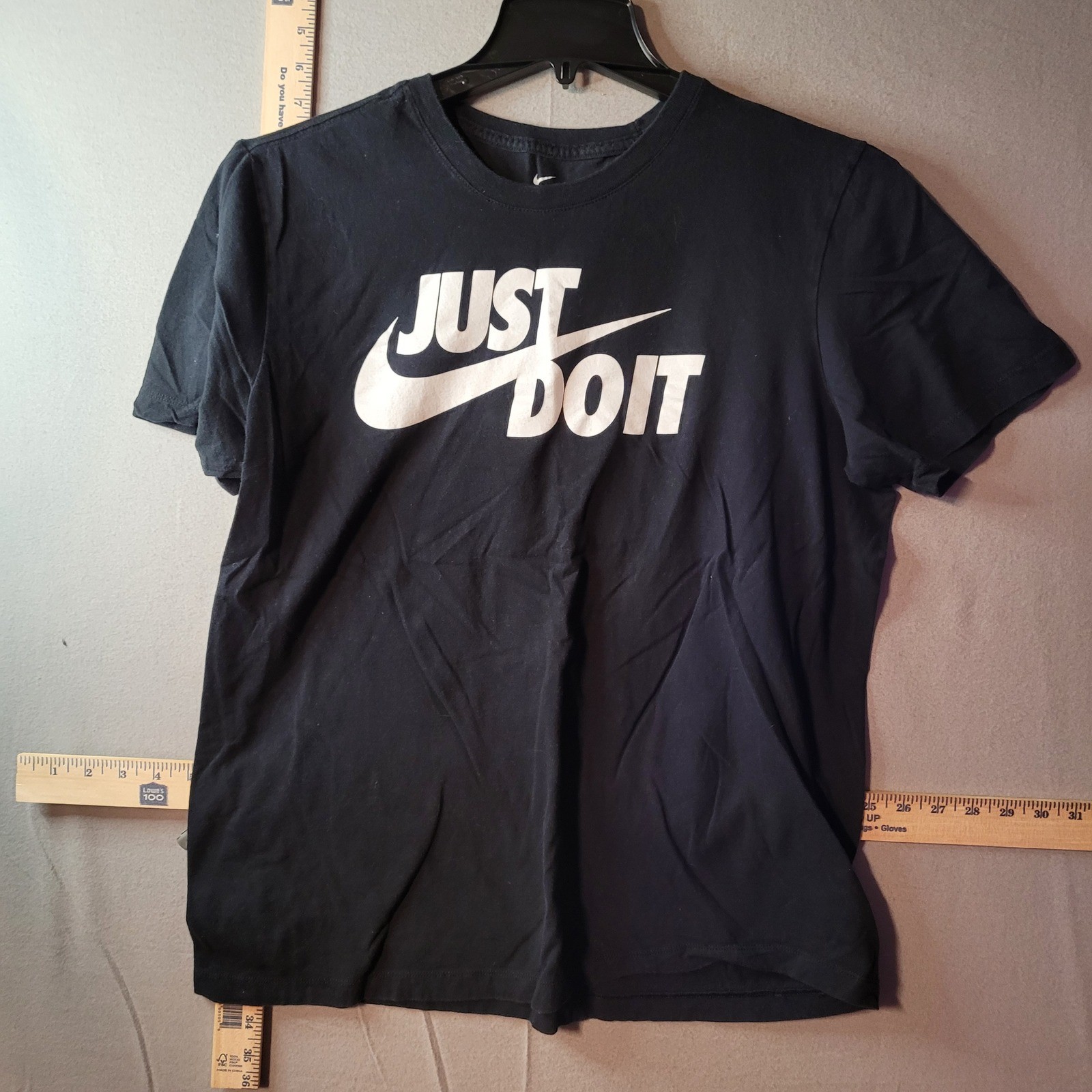 Nike Mens Just Do It Graphic T-Shirt Black White Swoosh Logo Large AR5006-010