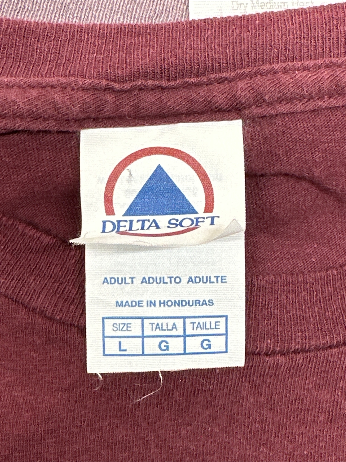 DELTA SOFT Mens Large Burgundy Red Graphic Print T-Shirt HAWAII SURFER Tee EUC