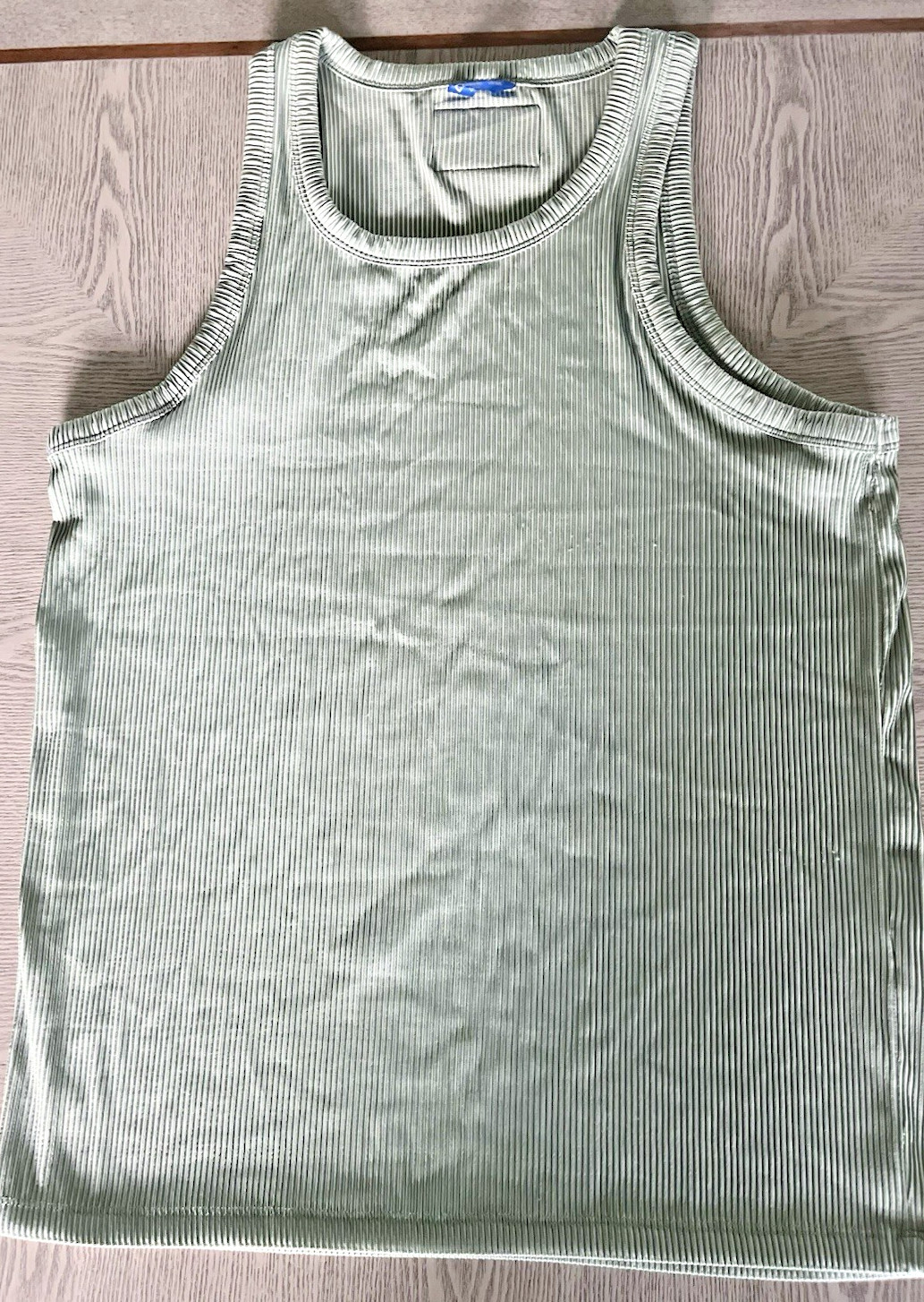 Code 22 Sexy Sage Green Ribbed Stretch Top Size L