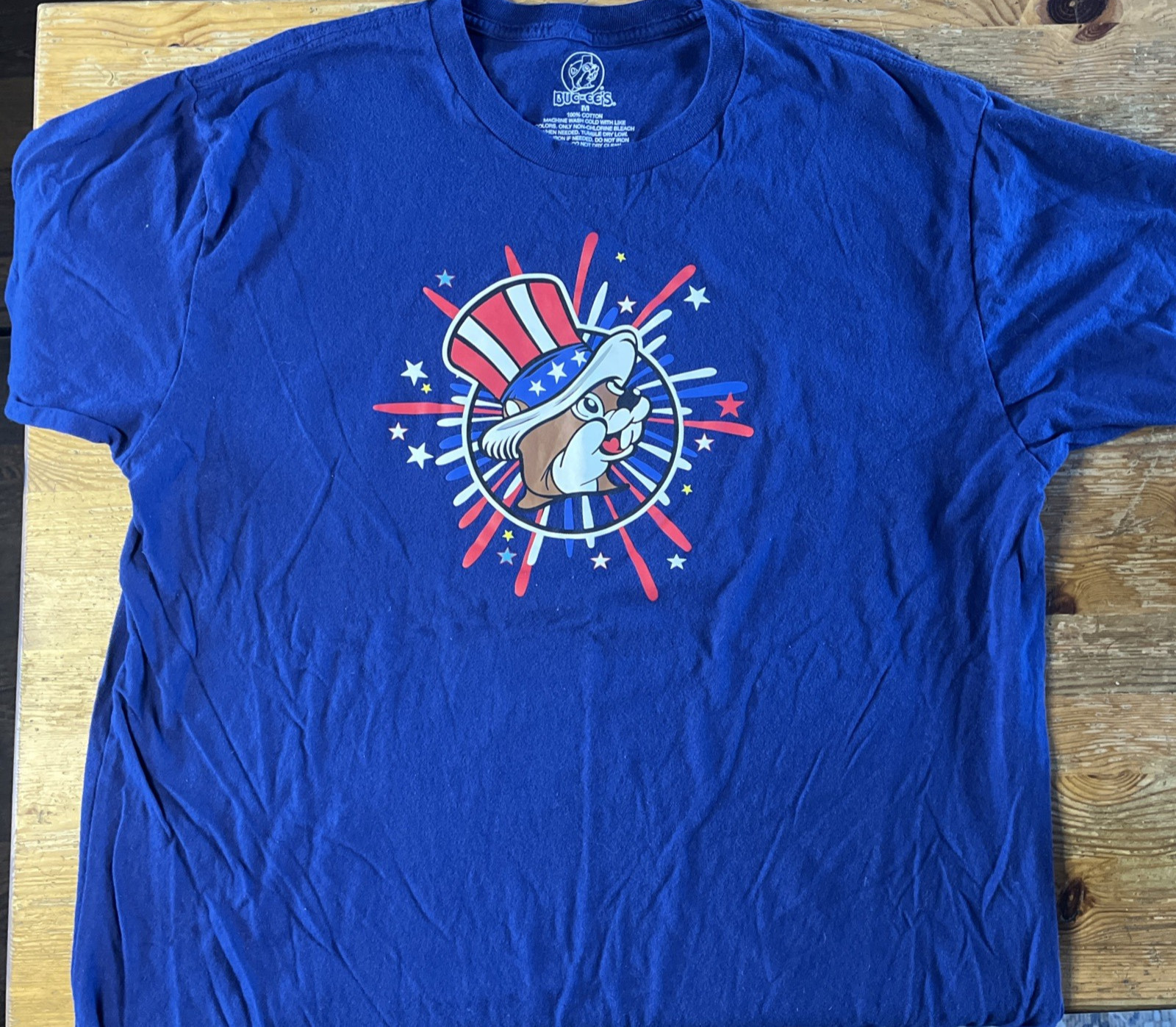 Bucees T-Shirt 4th Of July Land Of The Free Home Of The Beaver 2024 M Buc-ee’s