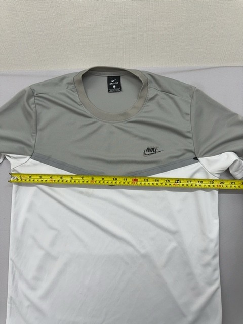 Nike T-Shirt Mens L Grey/White Dri-Fit Color Block