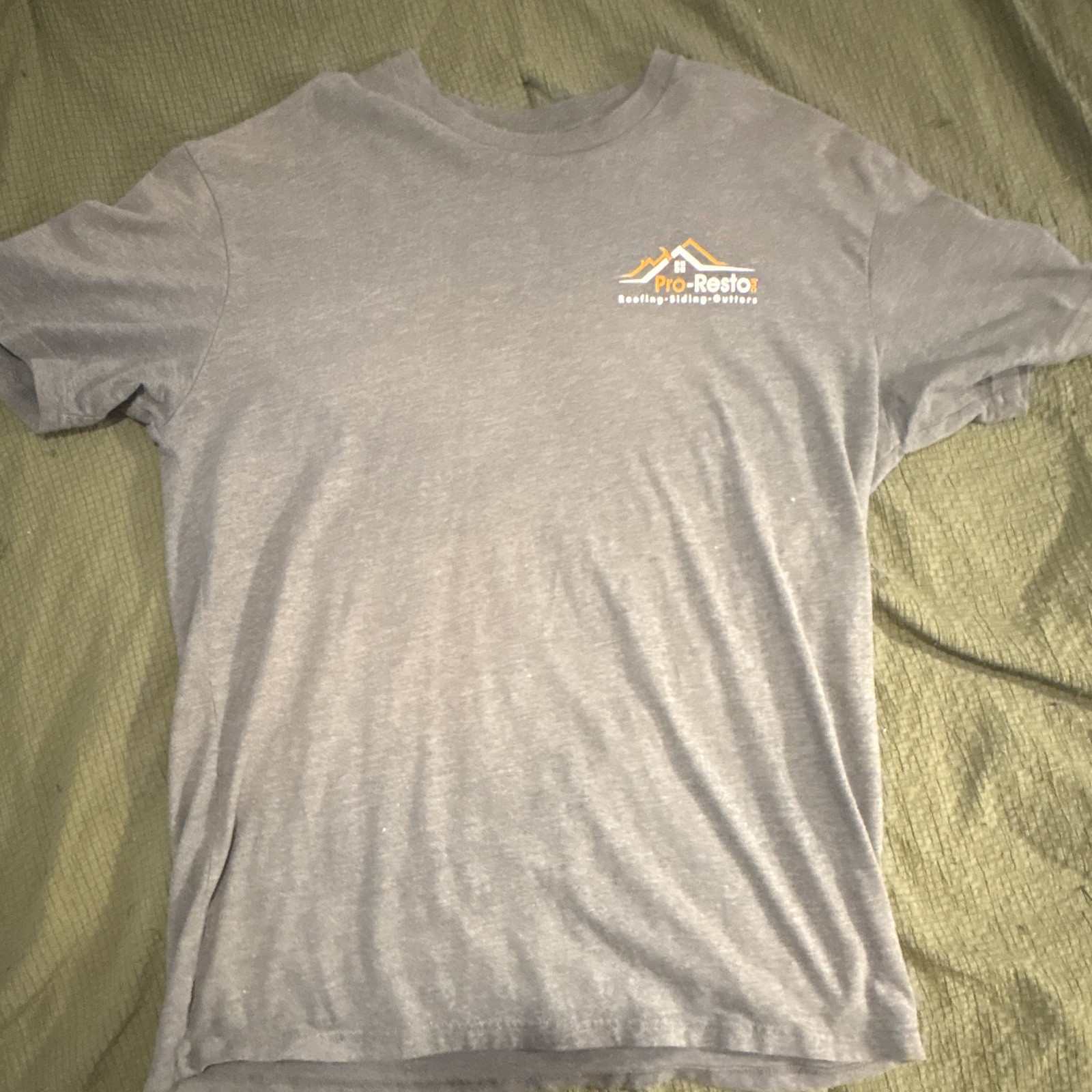 Riot Classic Men’s Gray Crew Neck Short Sleeve Logo T-Shirt L Regular
